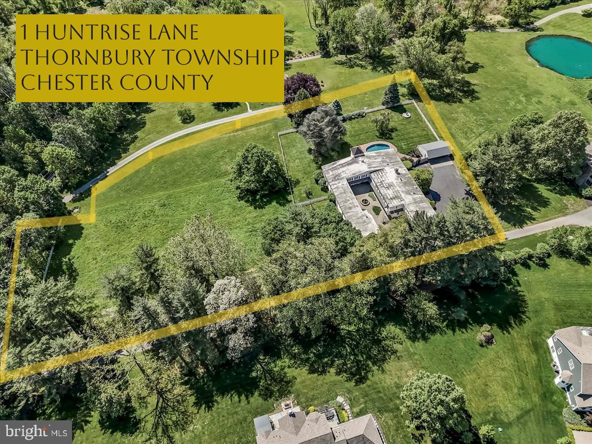 1 HUNTRISE LANE