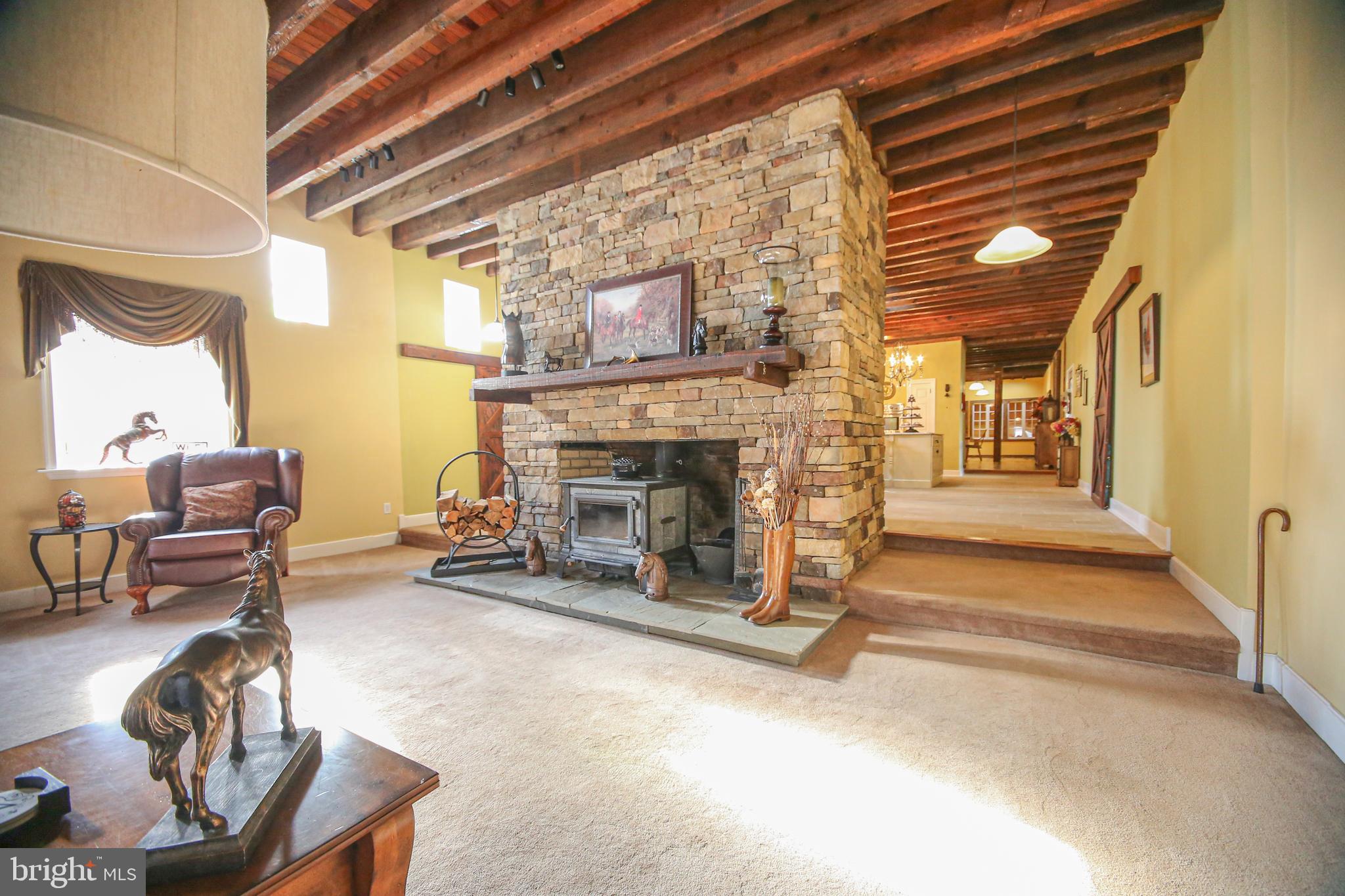 THORNBURY - Residential