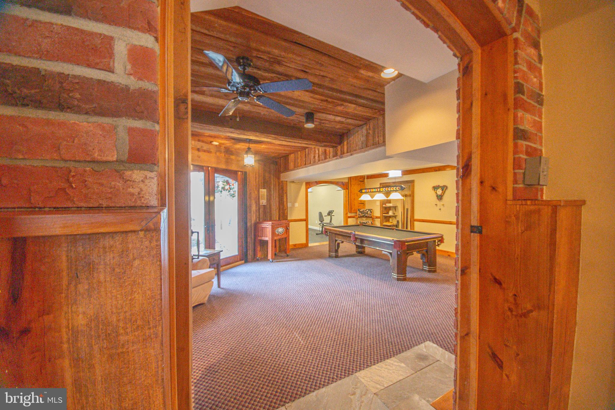 THORNBURY - Residential