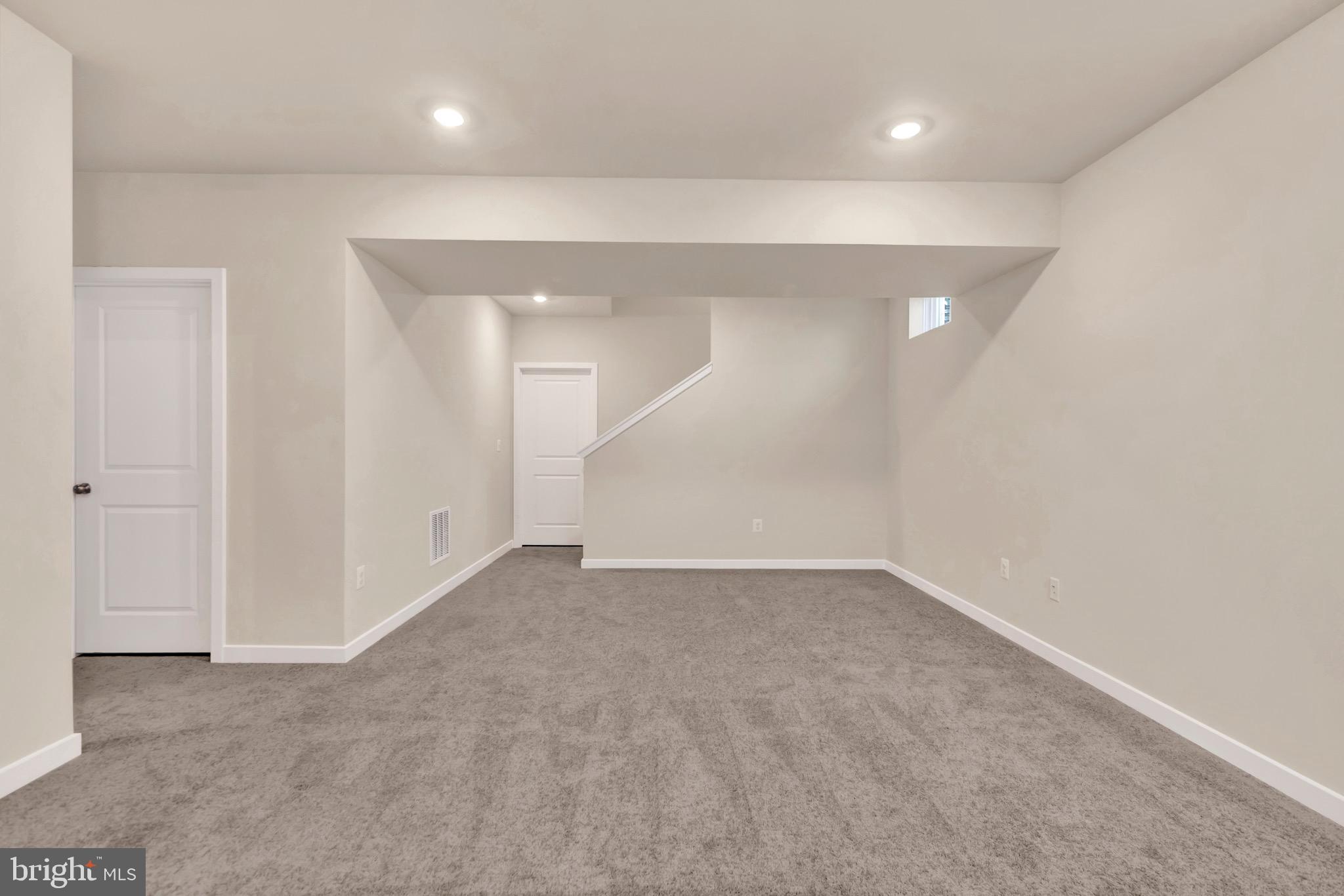 SHENANDOAH SPRINGS - Residential