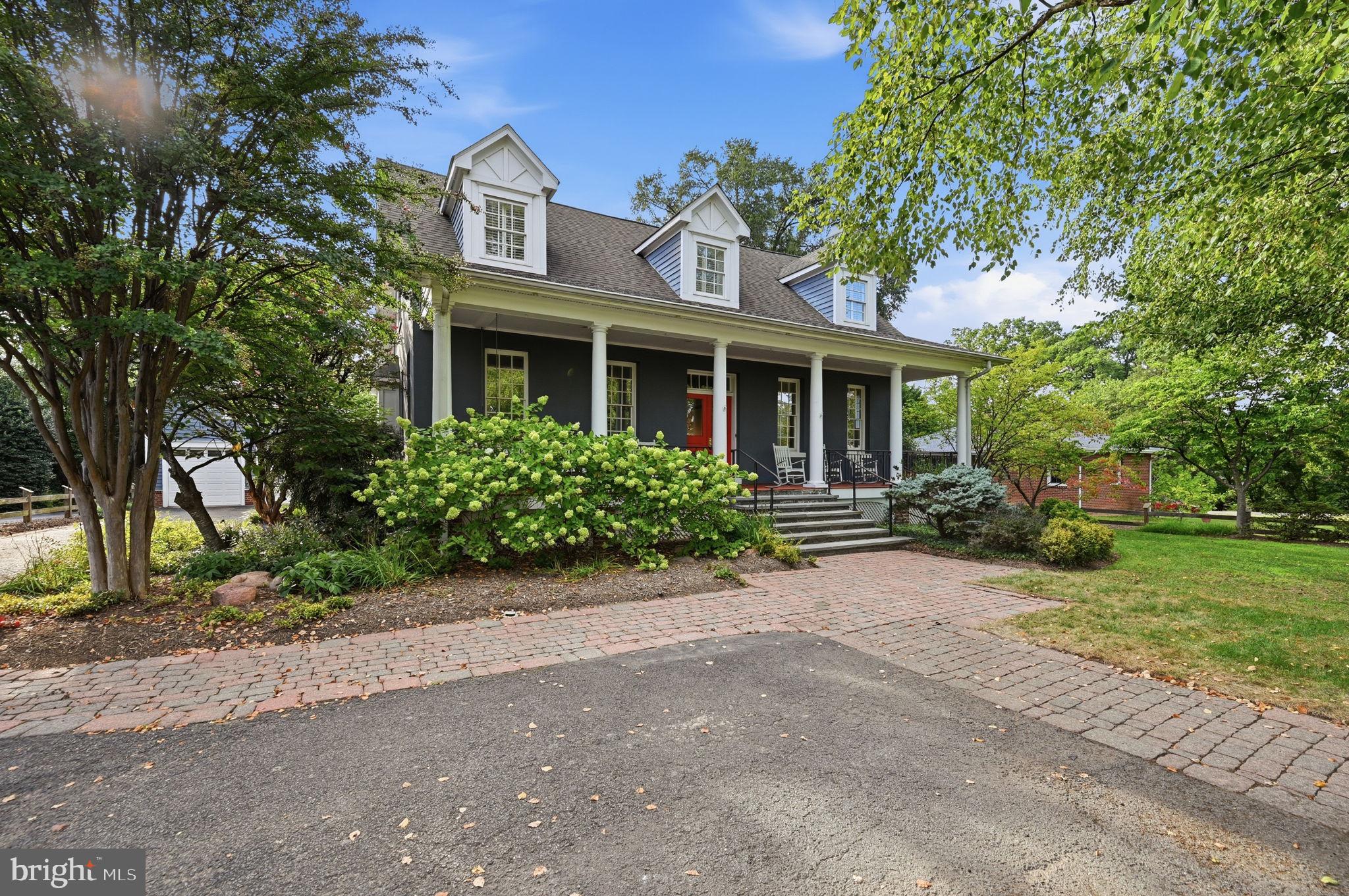 1908 S ARLINGTON RIDGE ROAD