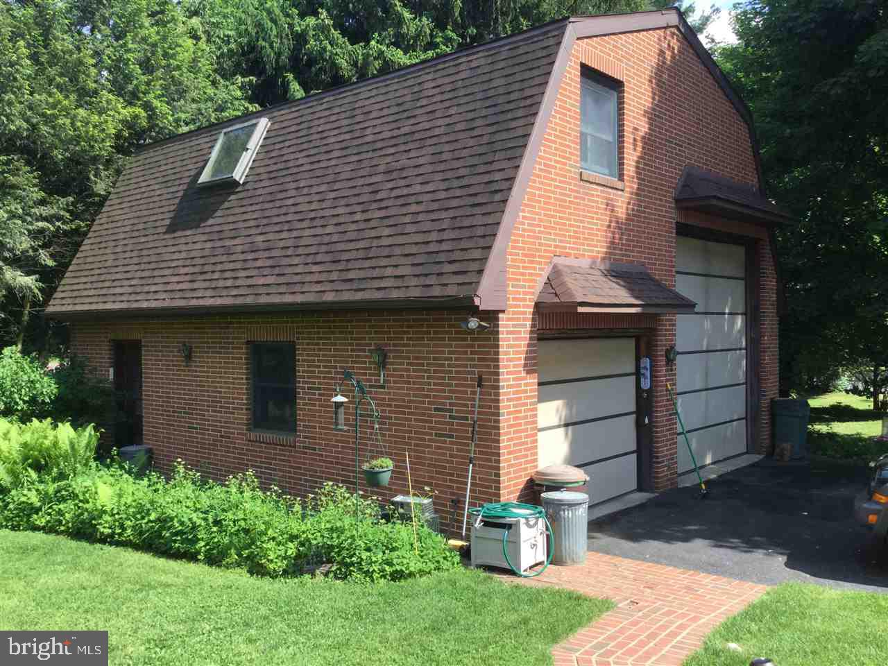 CHAPEL HILL - Residential