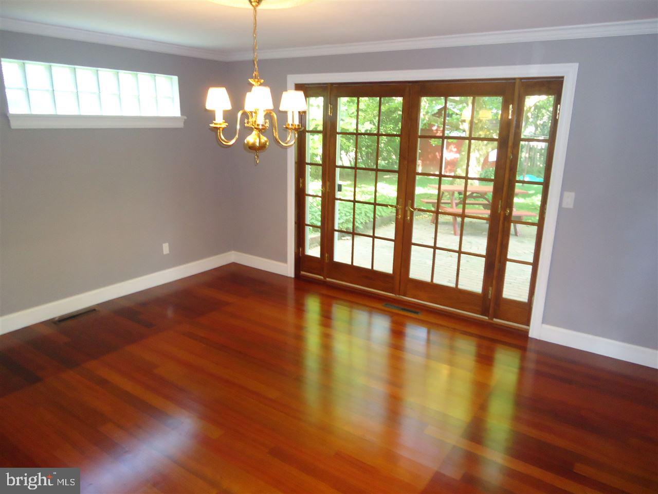 CHAPEL HILL - Residential