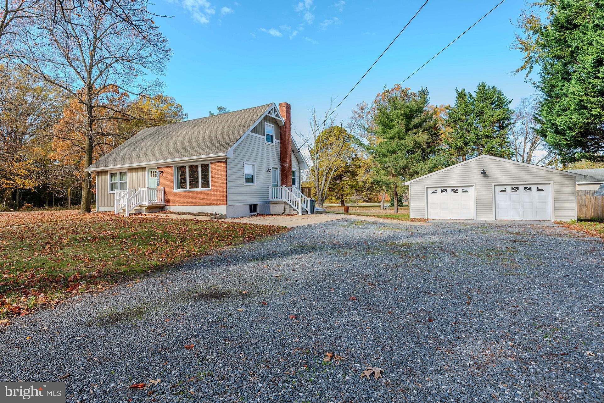 VENICE ON THE BAY - Residential