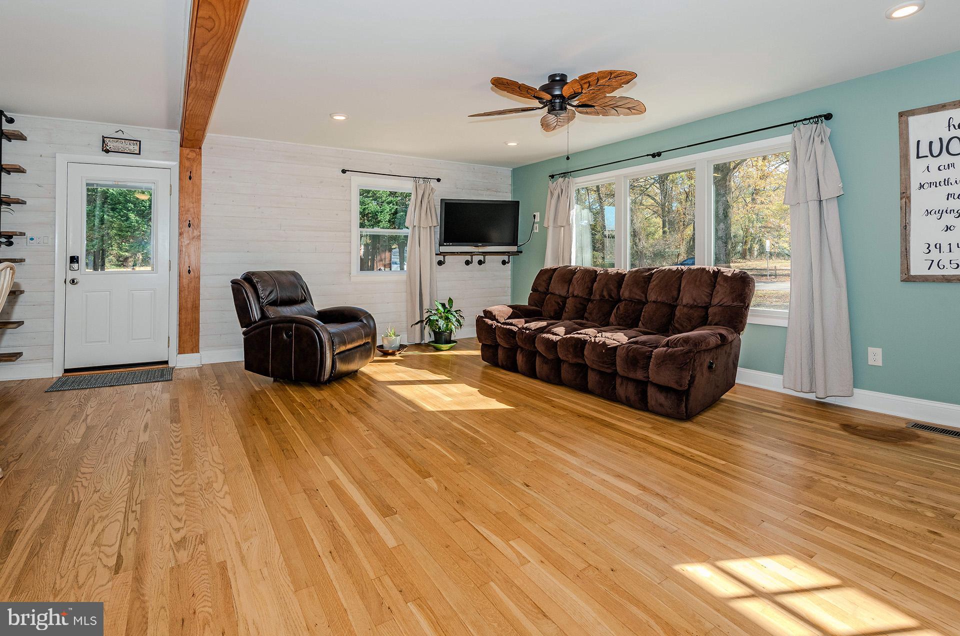 VENICE ON THE BAY - Residential