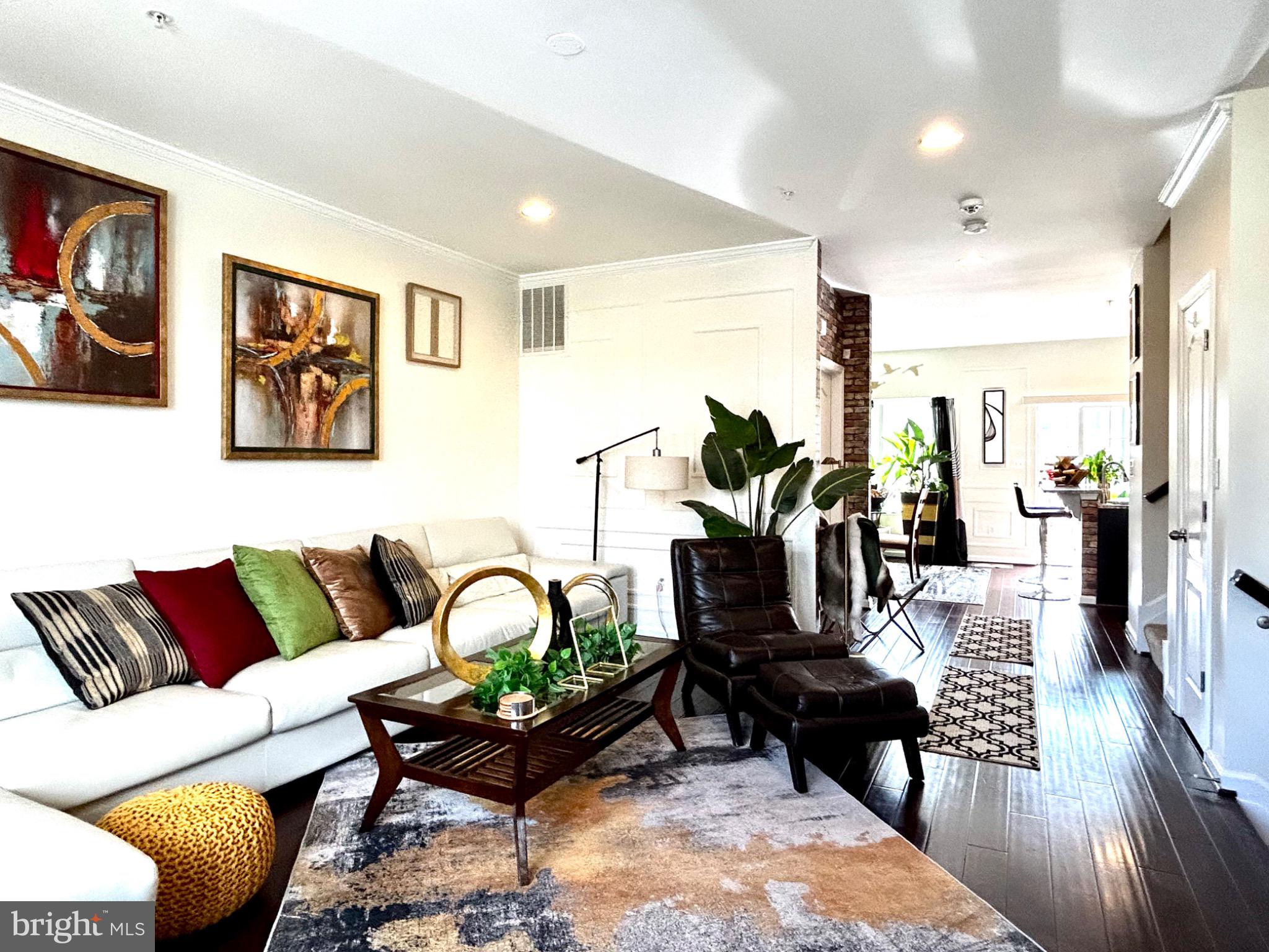 GLENEAGLES SOUTH - Residential Lease