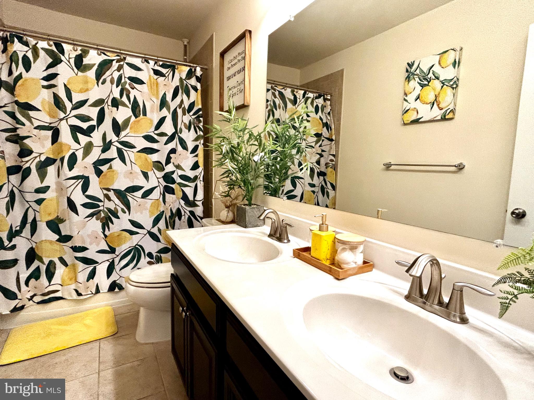 GLENEAGLES SOUTH - Residential Lease