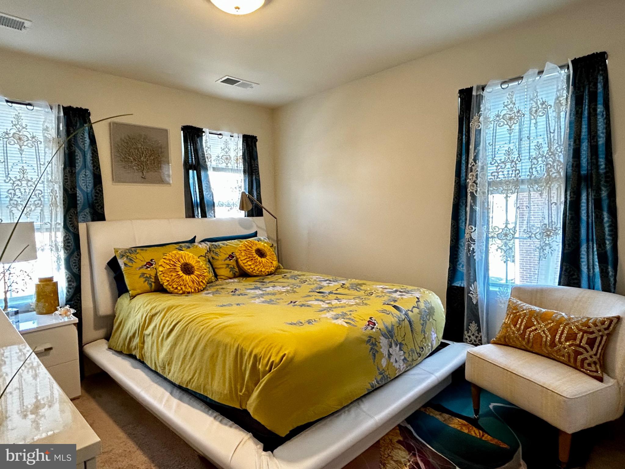 GLENEAGLES SOUTH - Residential Lease