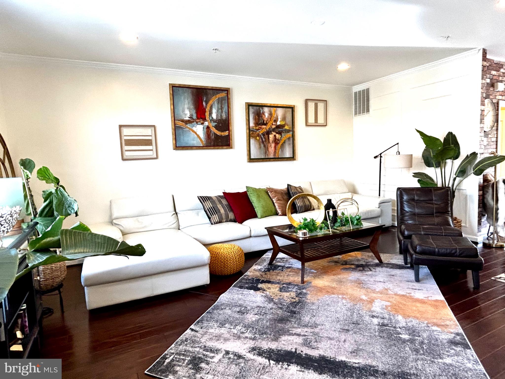 GLENEAGLES SOUTH - Residential Lease