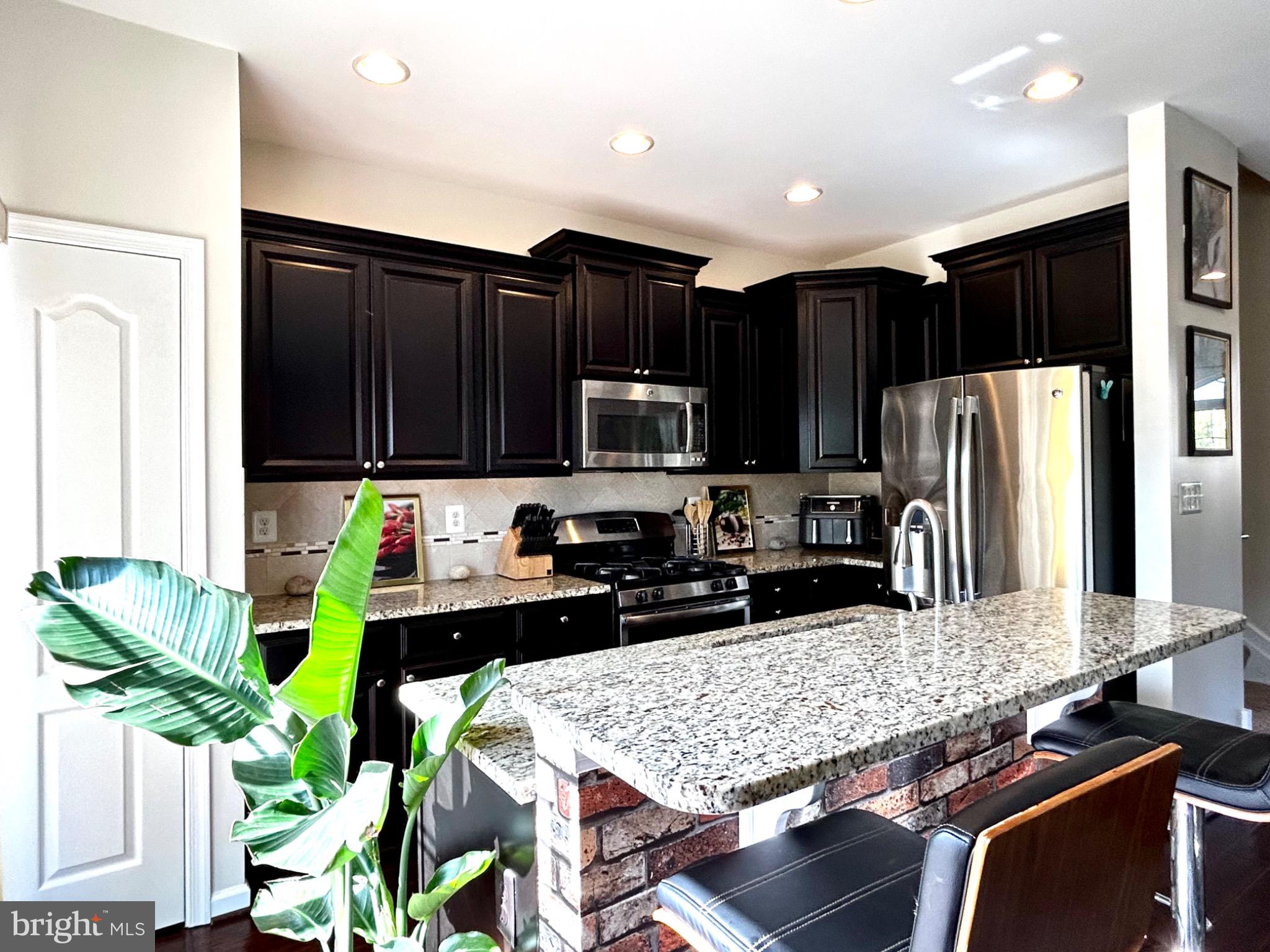 GLENEAGLES SOUTH - Residential Lease