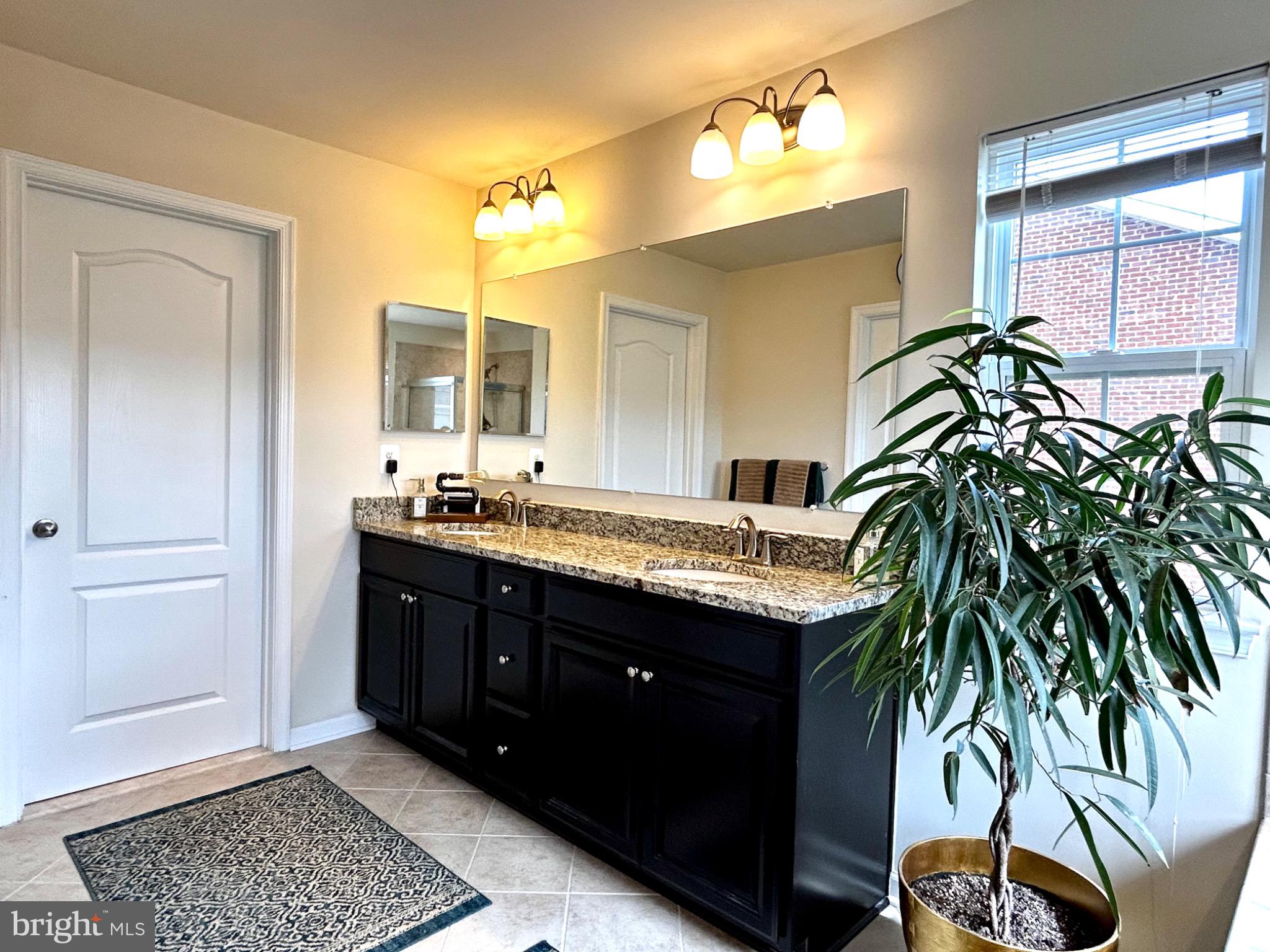 GLENEAGLES SOUTH - Residential Lease