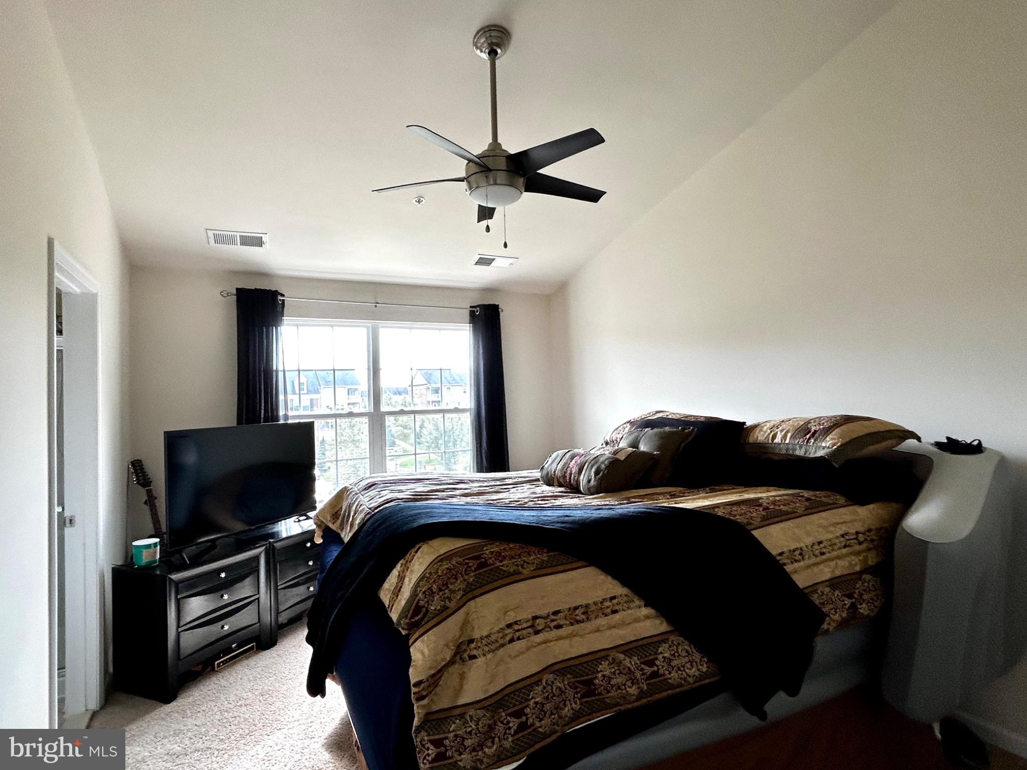 GLENEAGLES SOUTH - Residential Lease