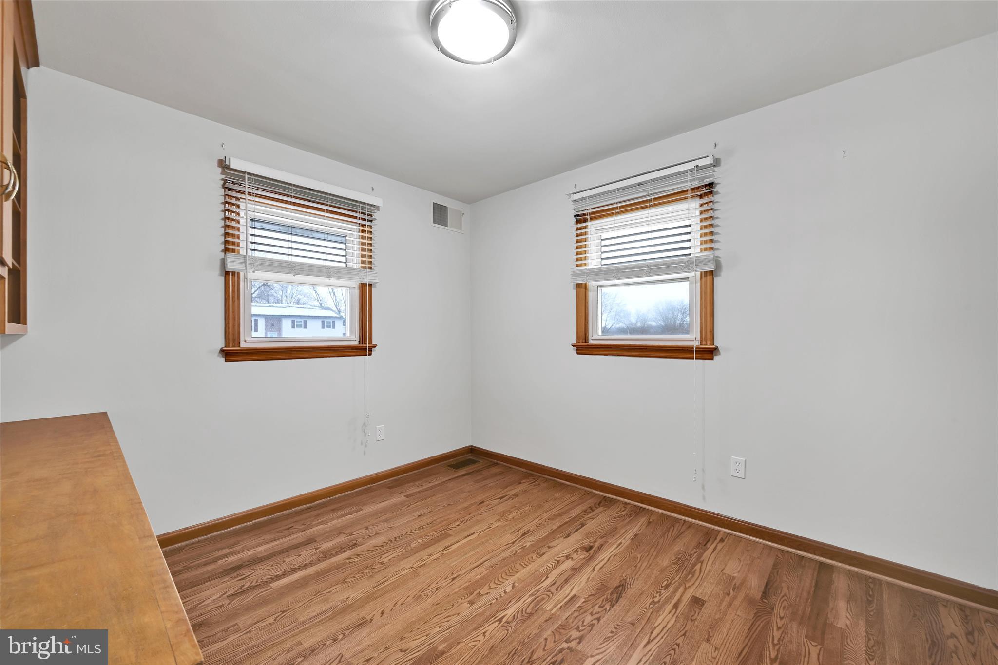 ELIZABETHTOWN BOROUGH - Residential