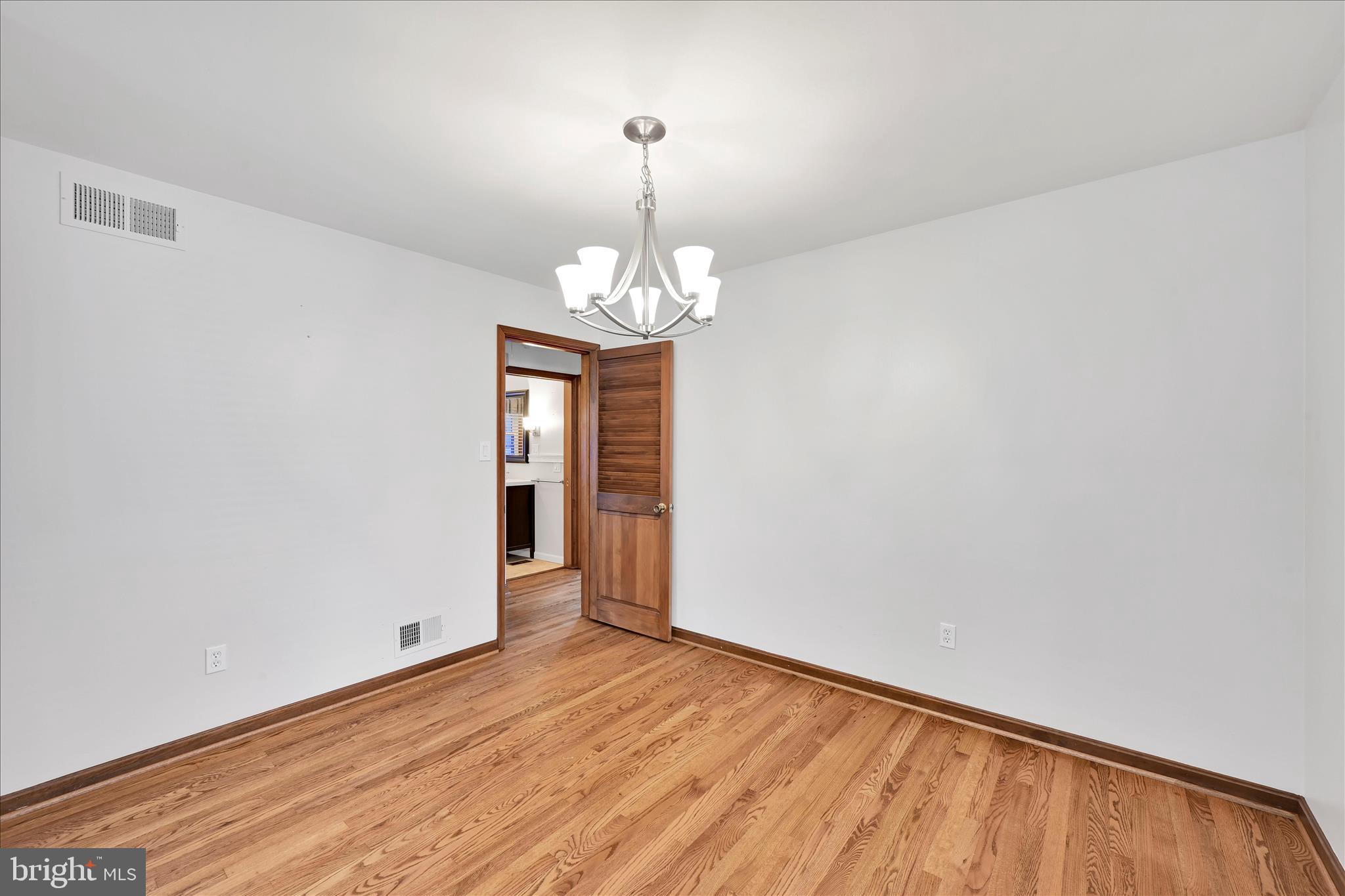 ELIZABETHTOWN BOROUGH - Residential