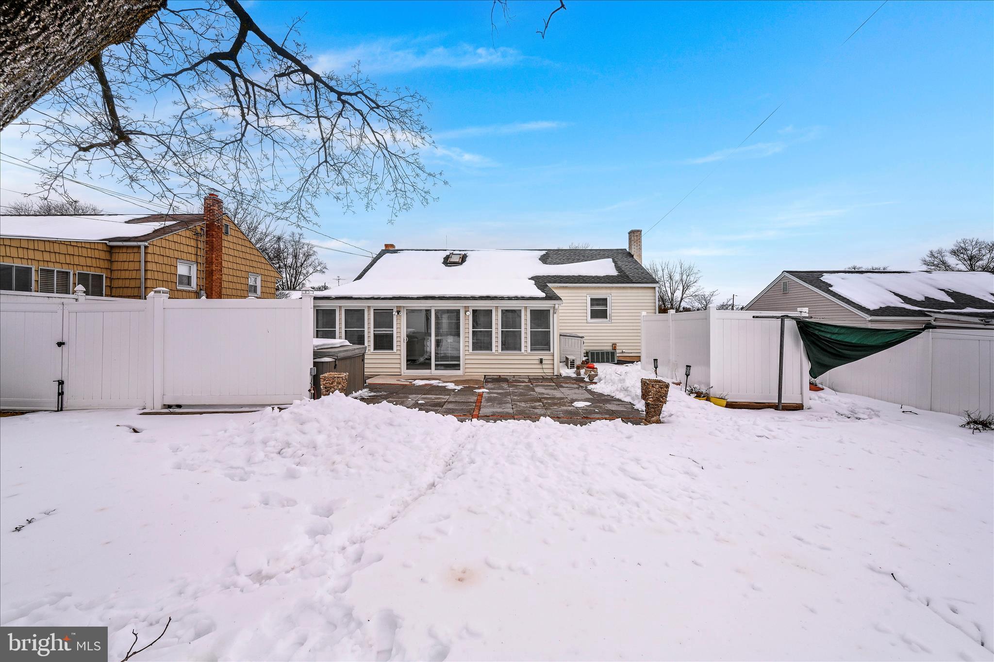 ELIZABETHTOWN BOROUGH - Residential