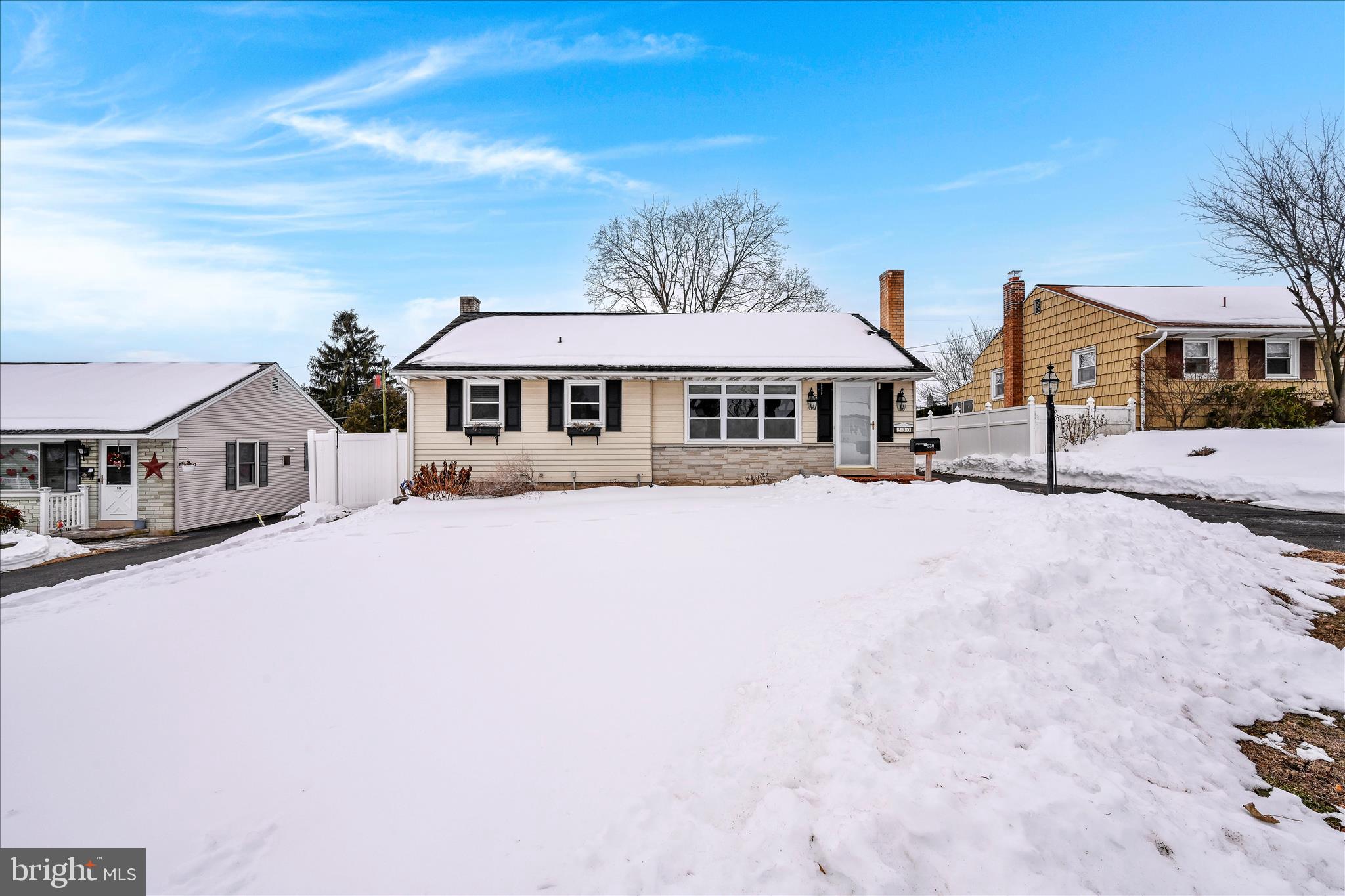 530 N MOUNT JOY STREET