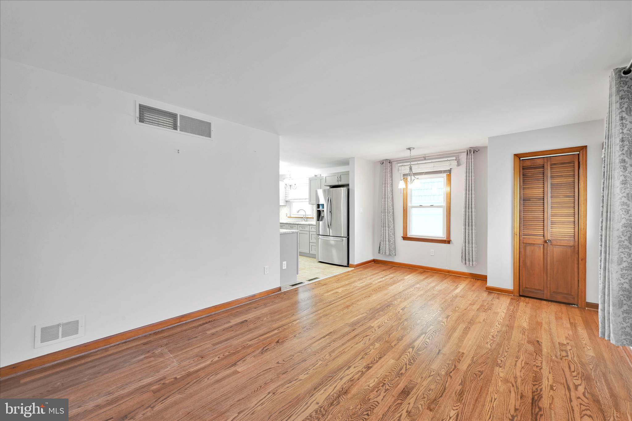 ELIZABETHTOWN BOROUGH - Residential