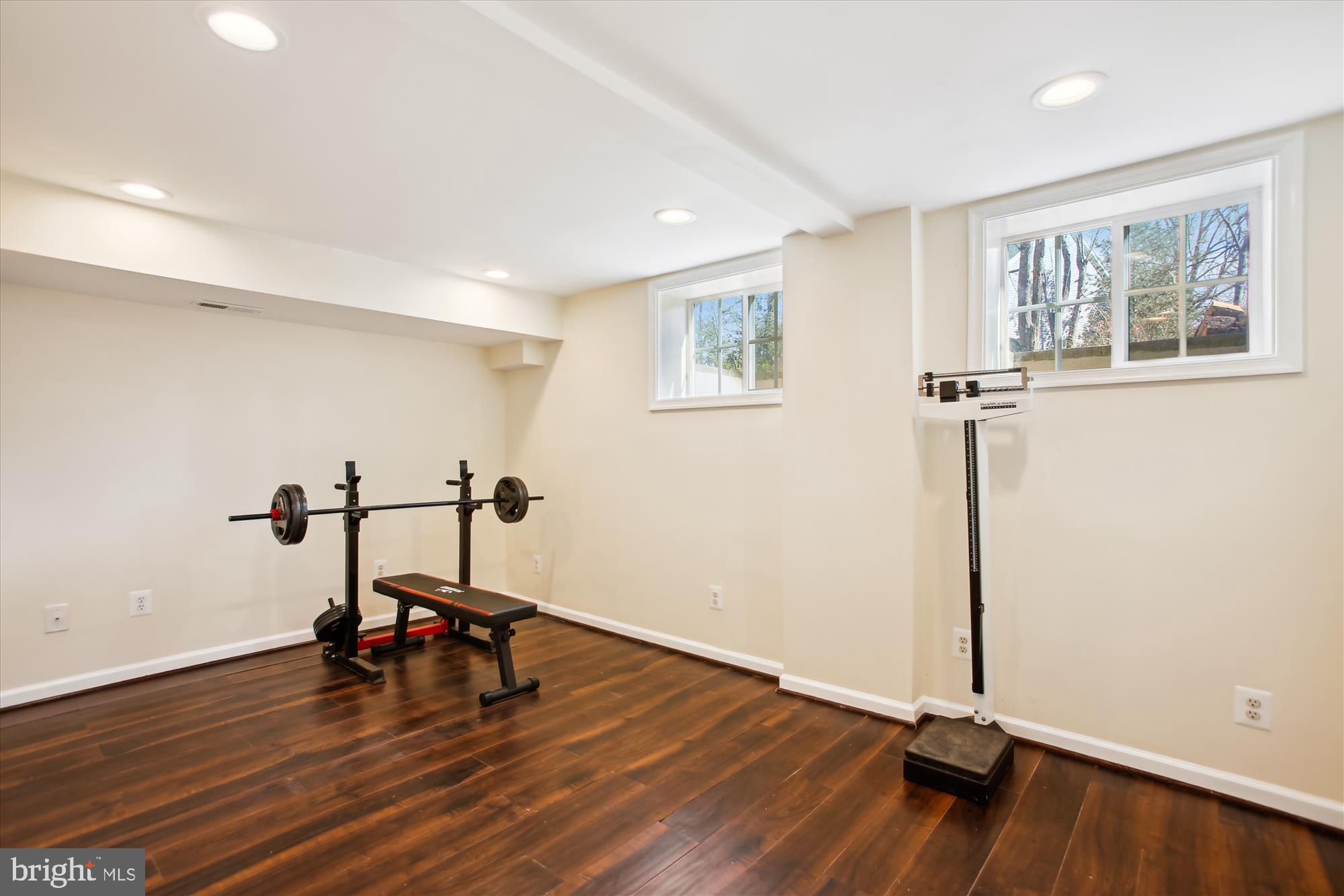 WOODLAND PARK - Residential