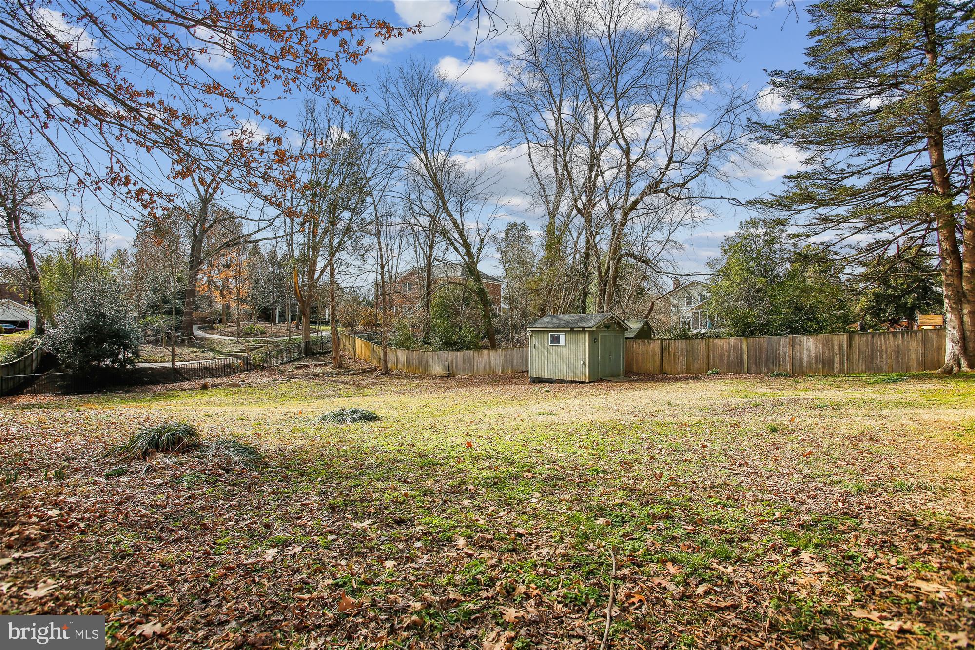 WOODLAND PARK - Residential
