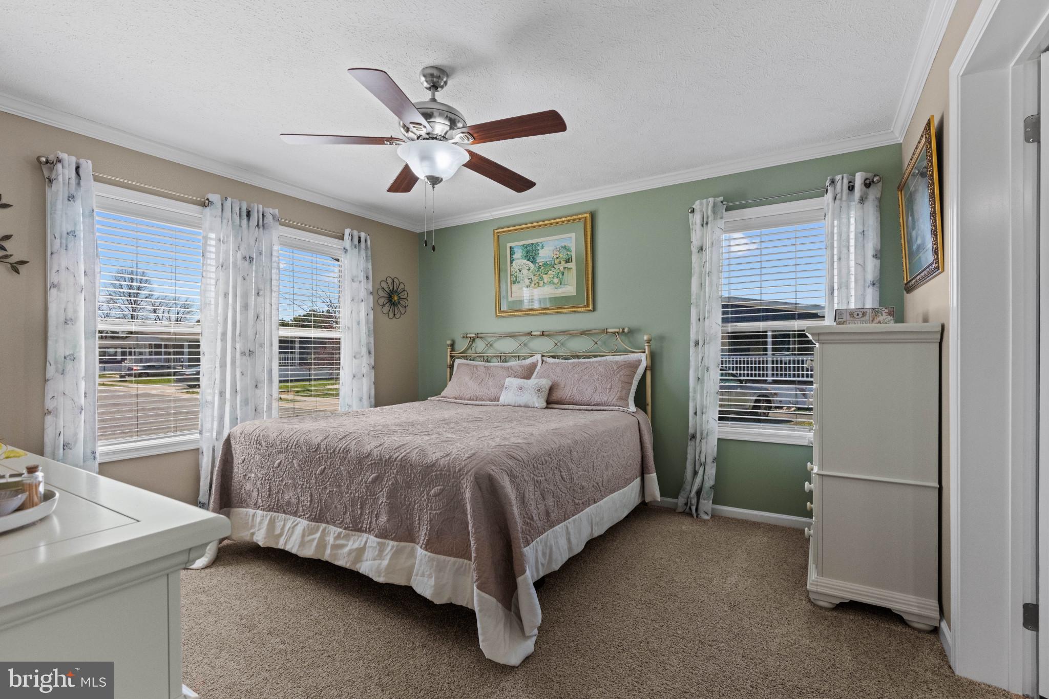 RIDGEWOOD MHP - Residential