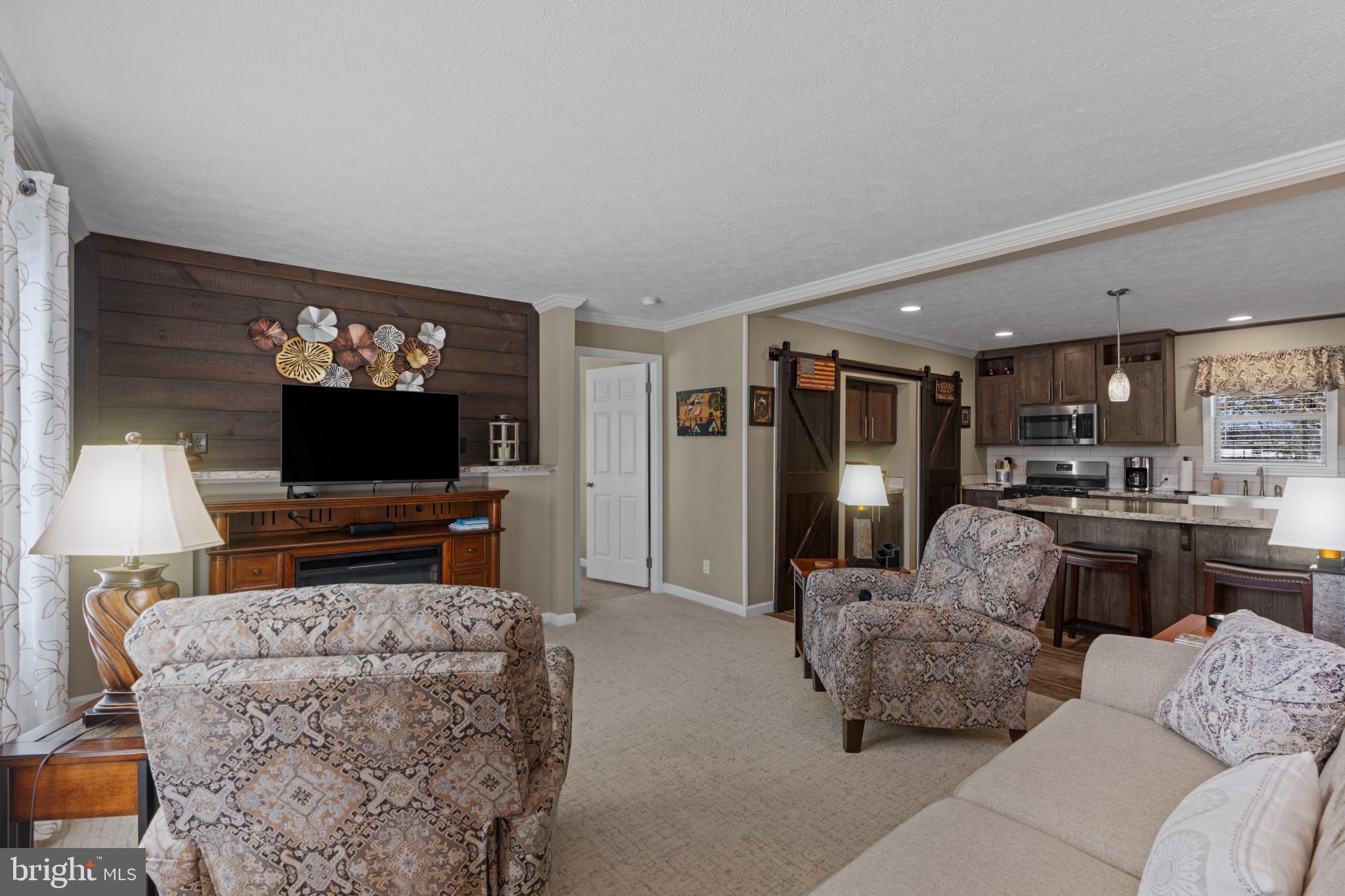 RIDGEWOOD MHP - Residential