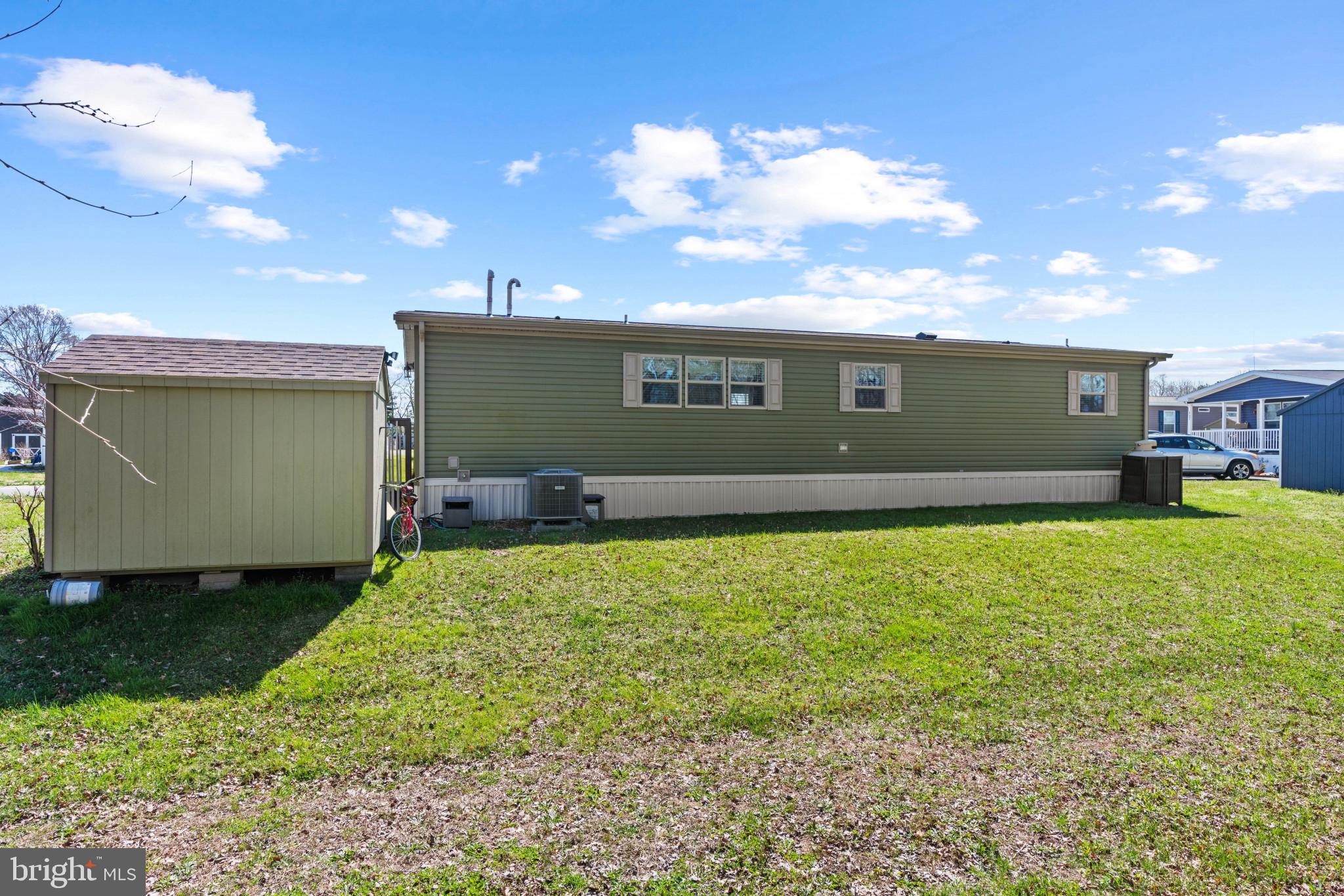 RIDGEWOOD MHP - Residential