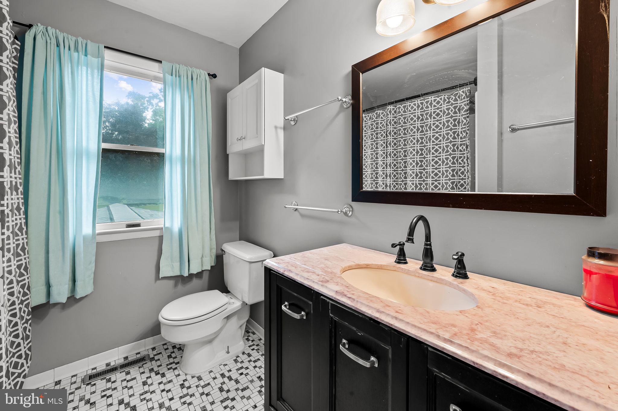 FLAGG MEADOW - Residential