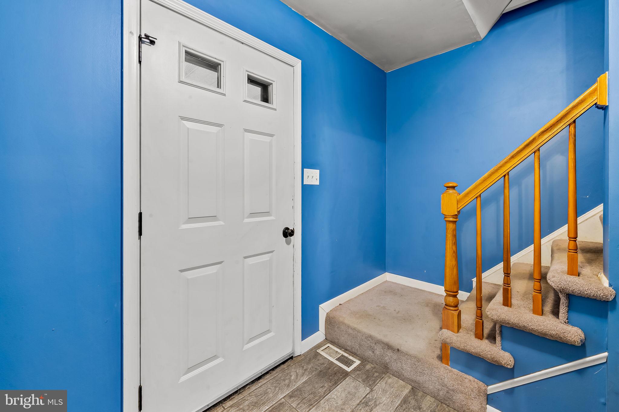 FLAGG MEADOW - Residential