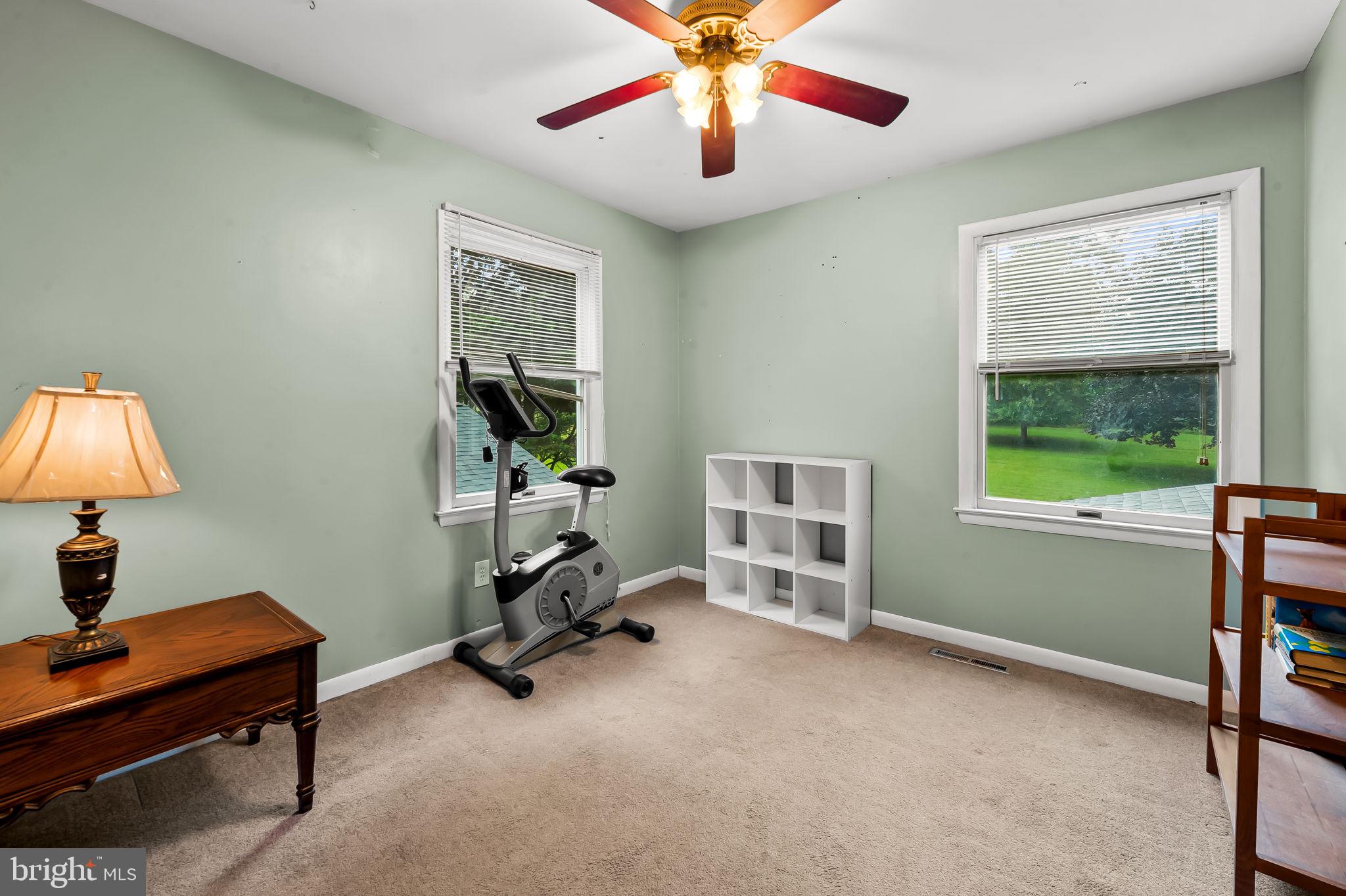 FLAGG MEADOW - Residential