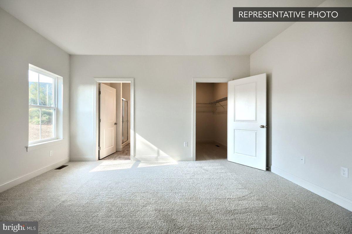 HICKORY POINTE - Residential