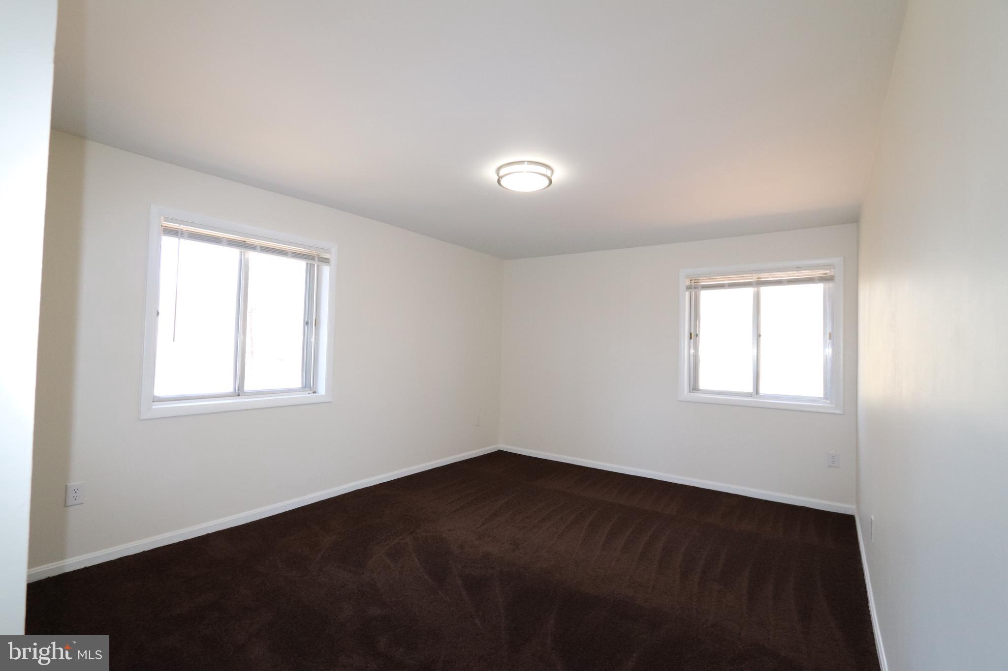 BRADBURY PARK - Residential