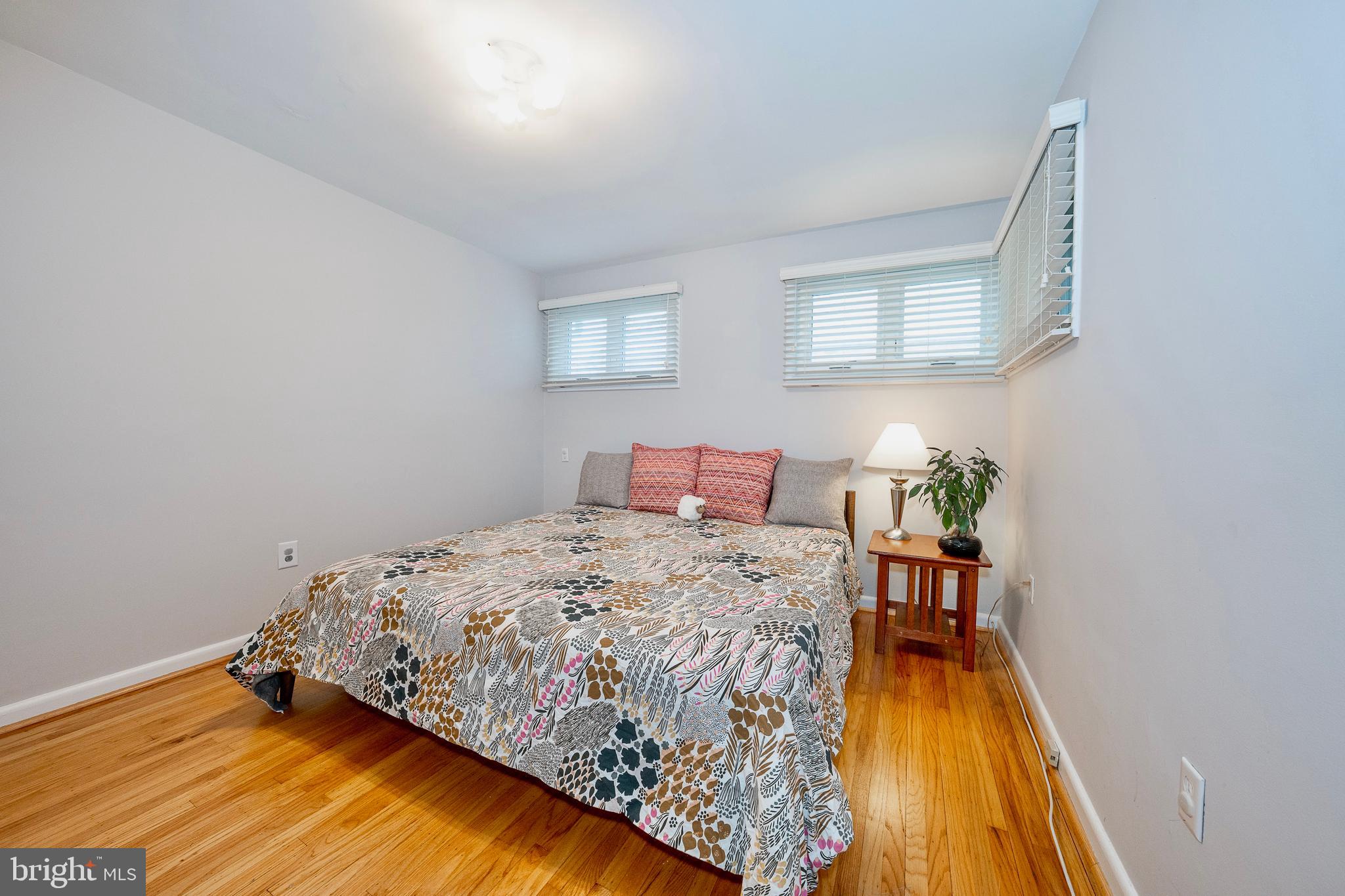 COLLEGE PARK - Residential