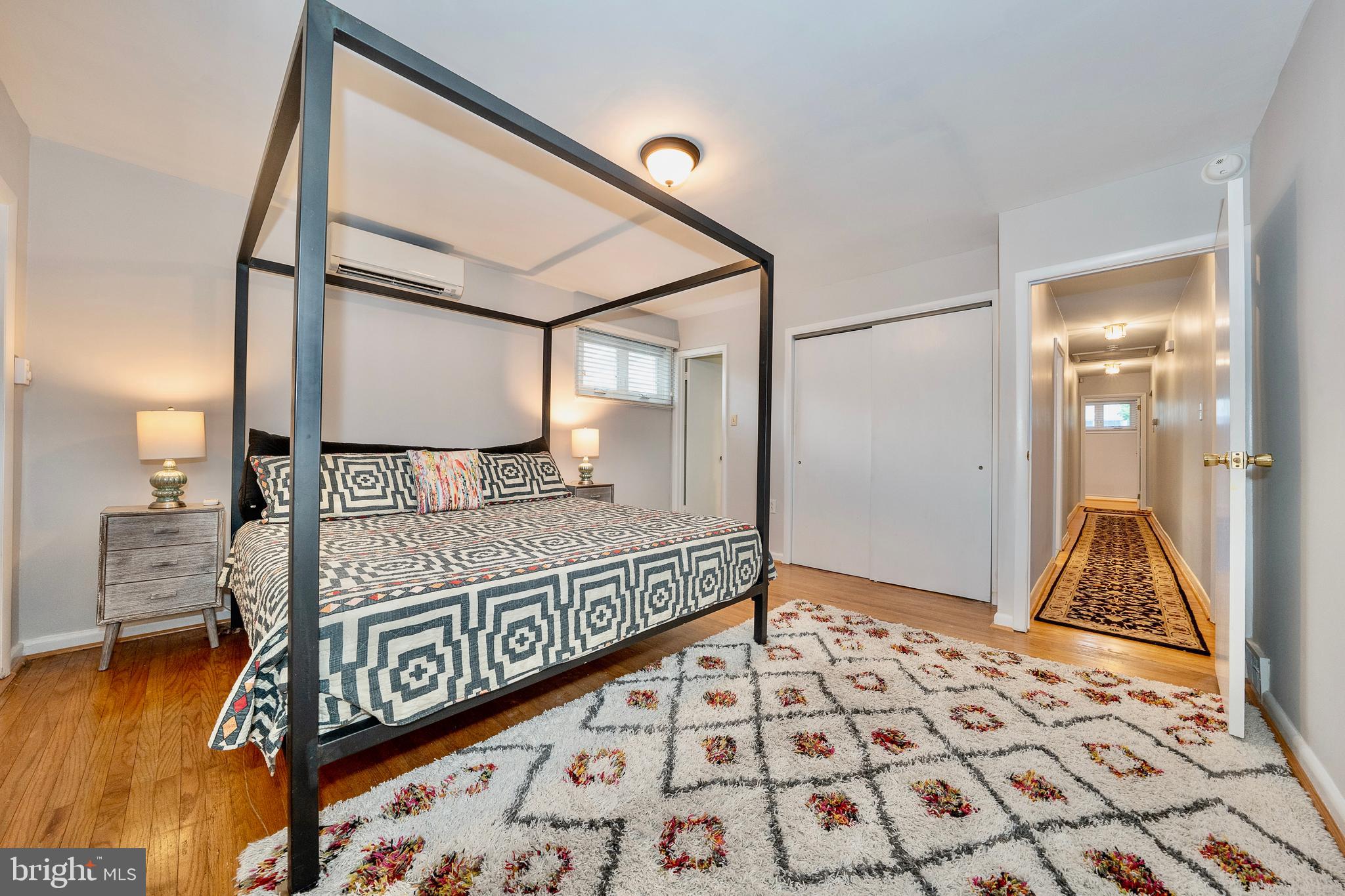 COLLEGE PARK - Residential