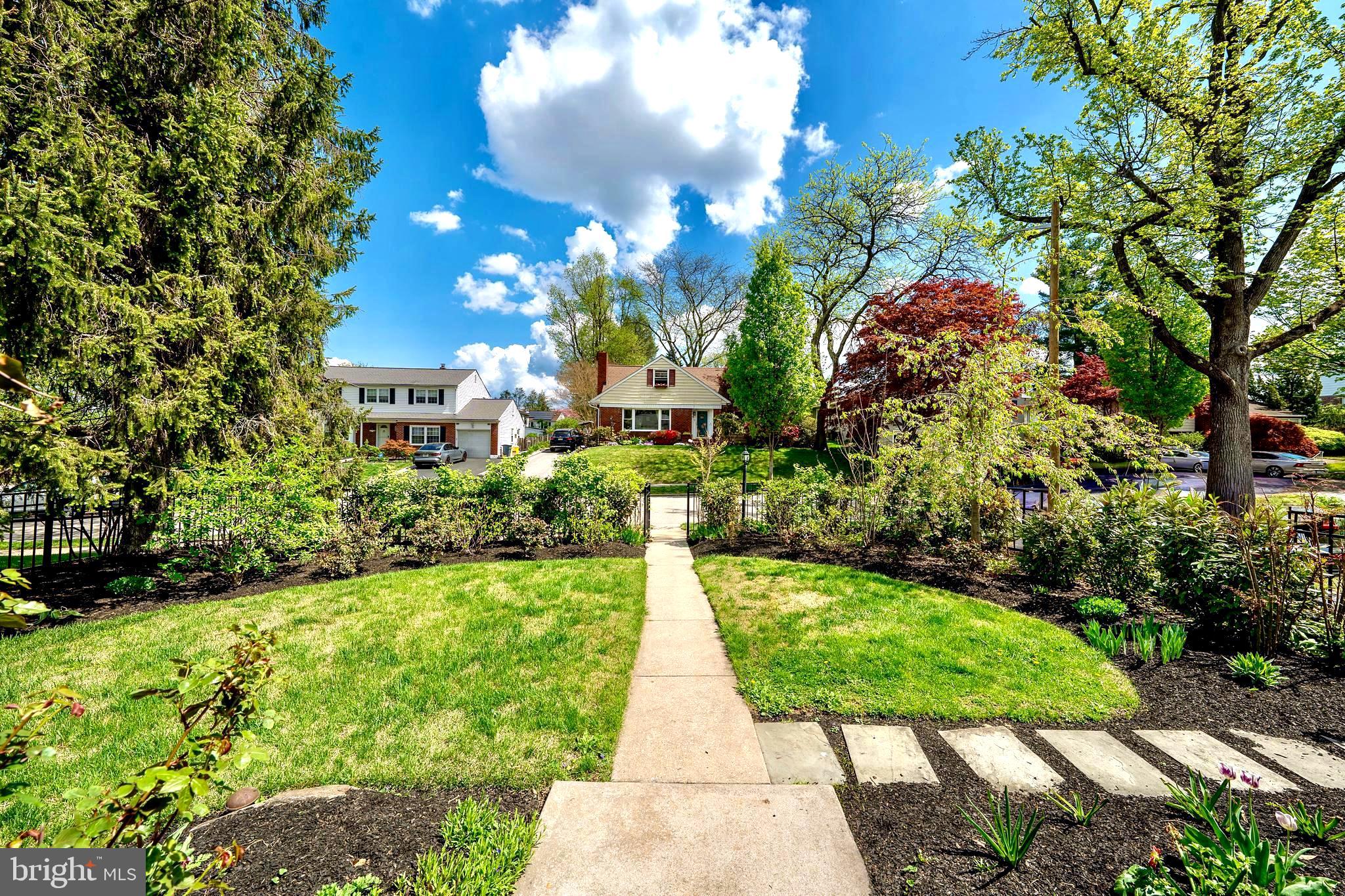 COLLEGE PARK - Residential