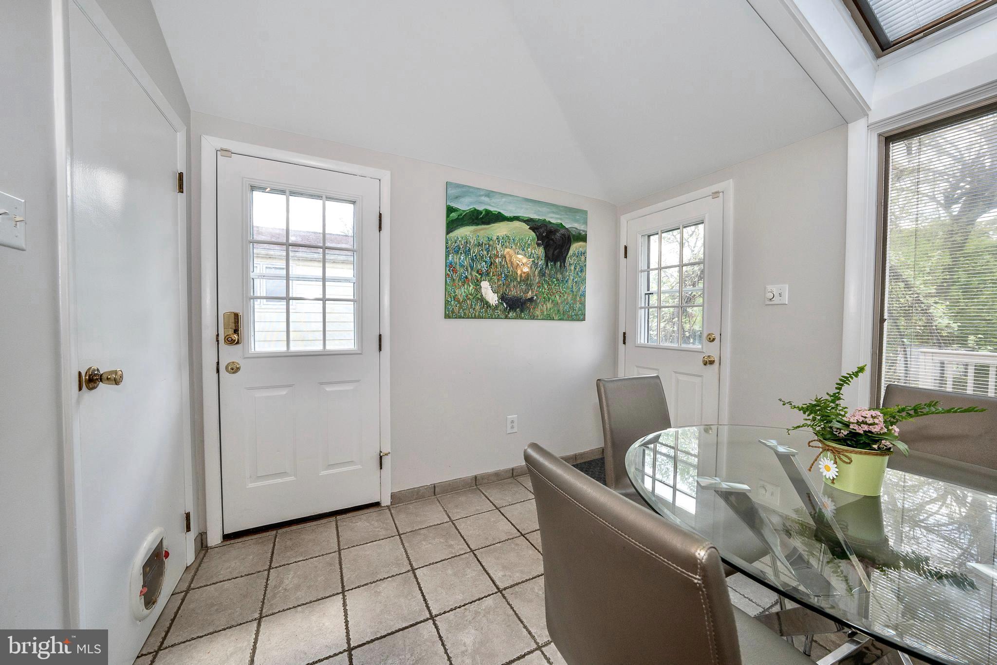 COLLEGE PARK - Residential