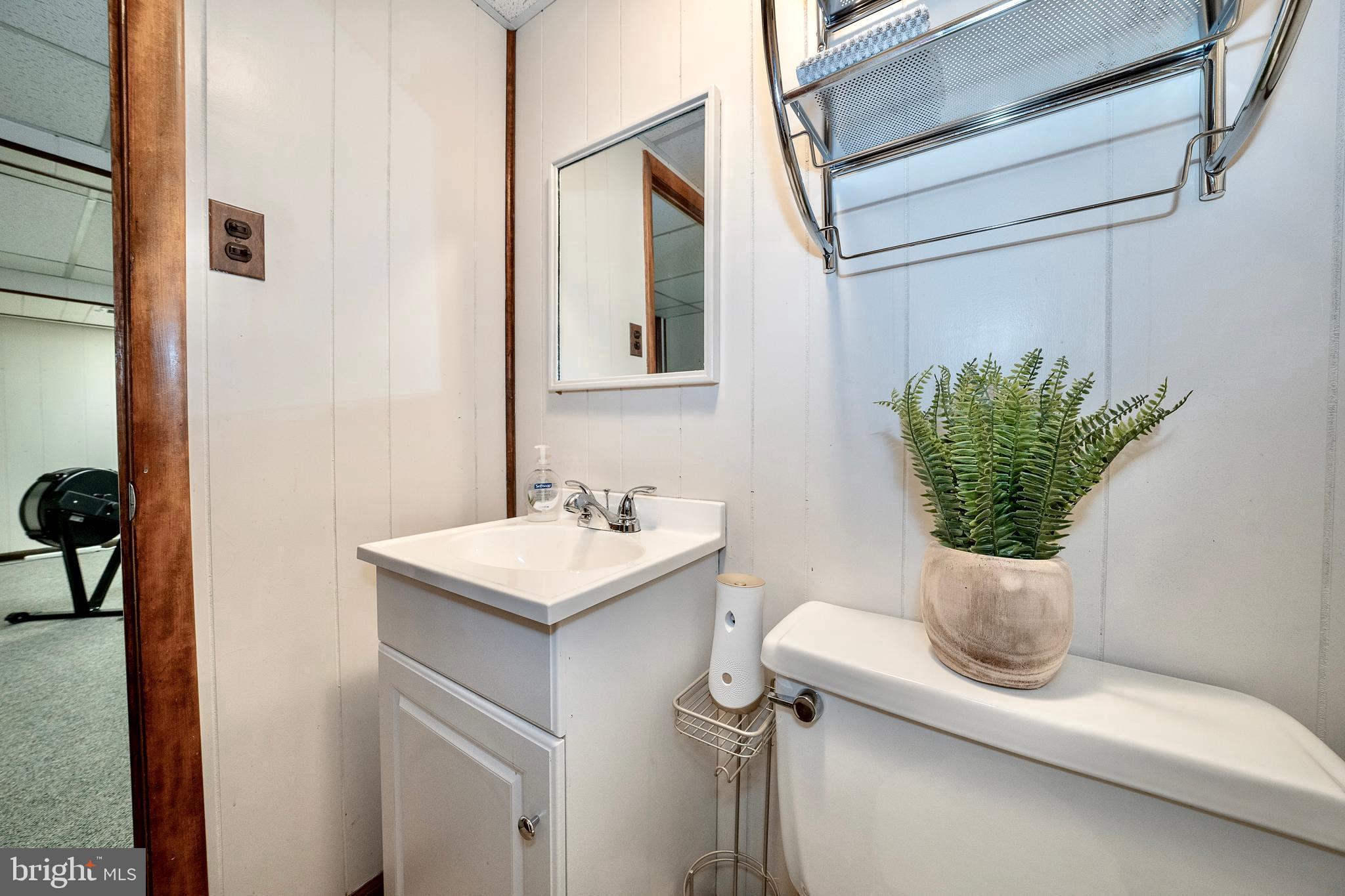 COLLEGE PARK - Residential