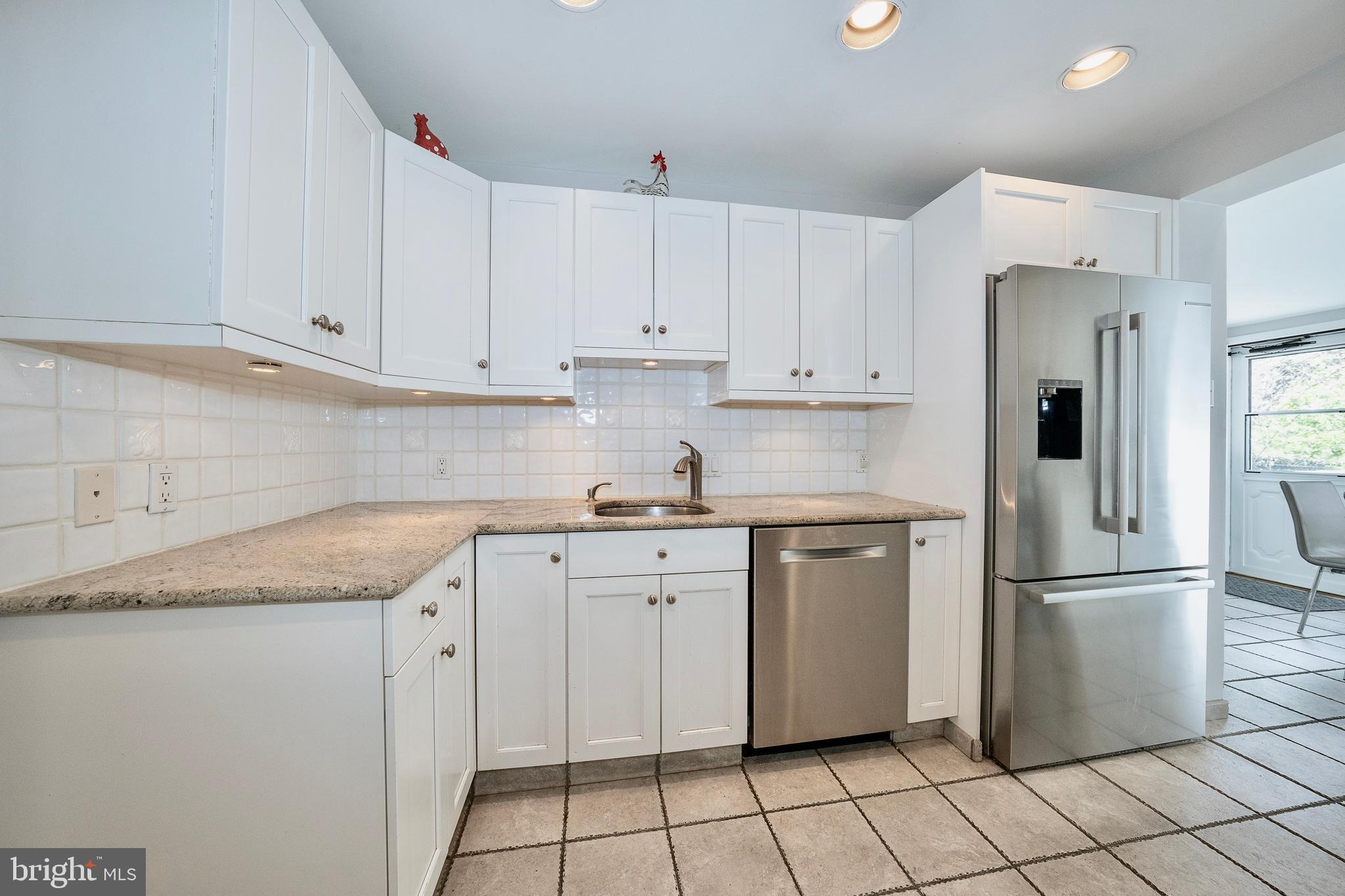 COLLEGE PARK - Residential