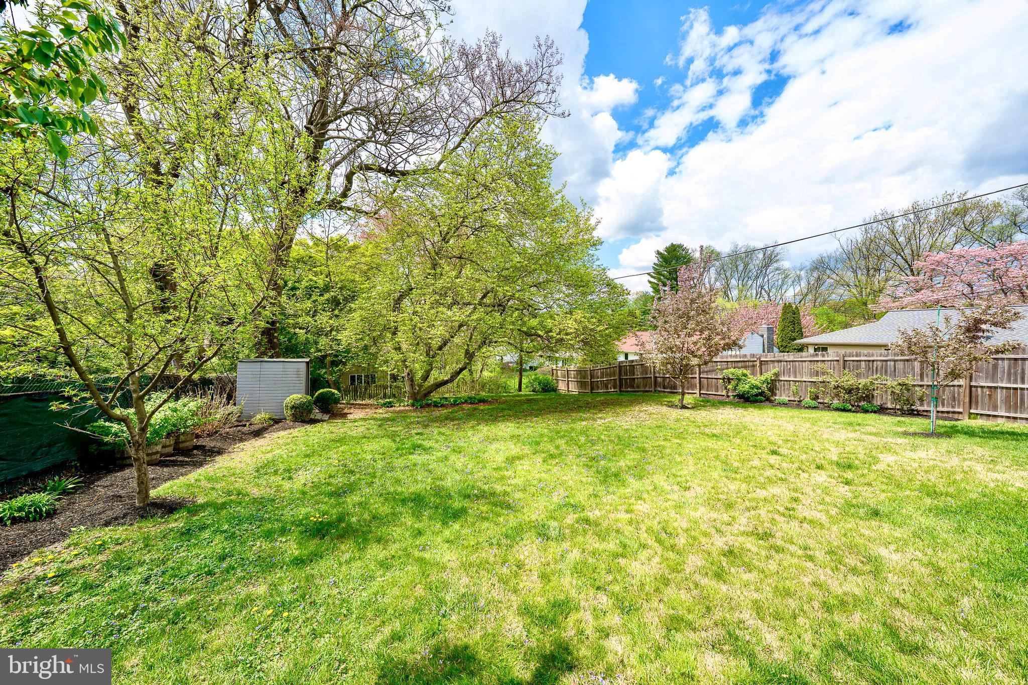 COLLEGE PARK - Residential