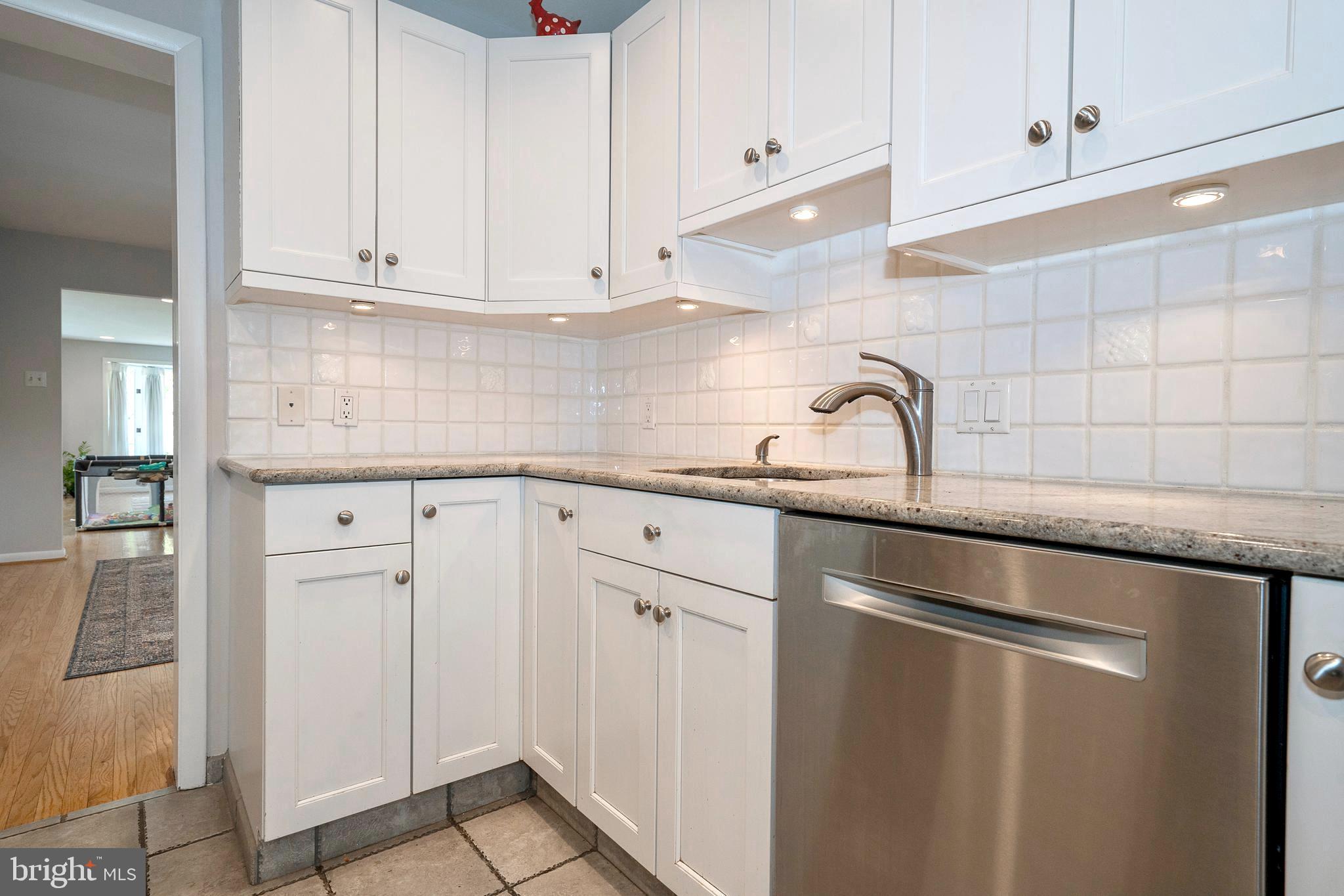 COLLEGE PARK - Residential