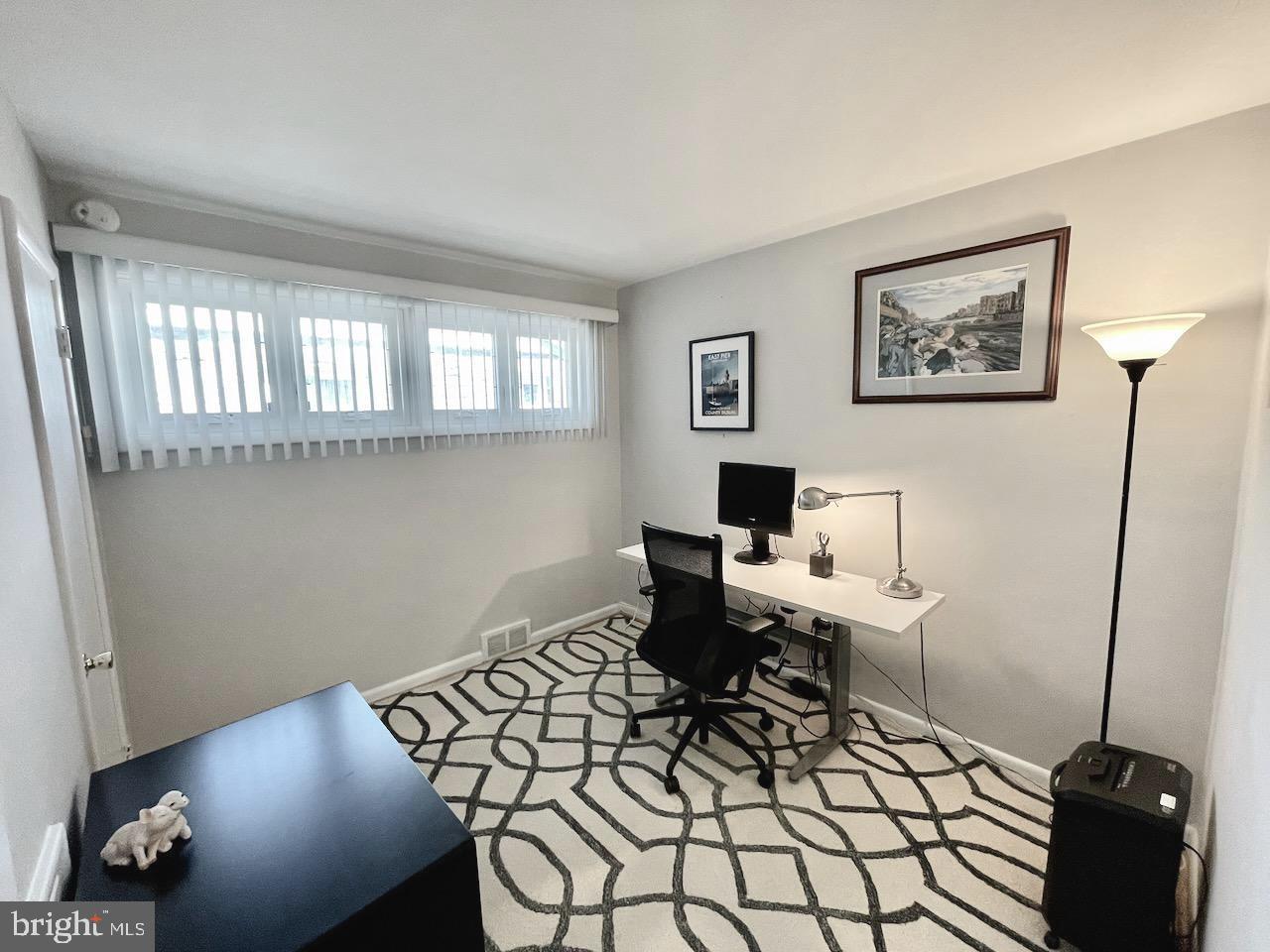 COLLEGE PARK - Residential