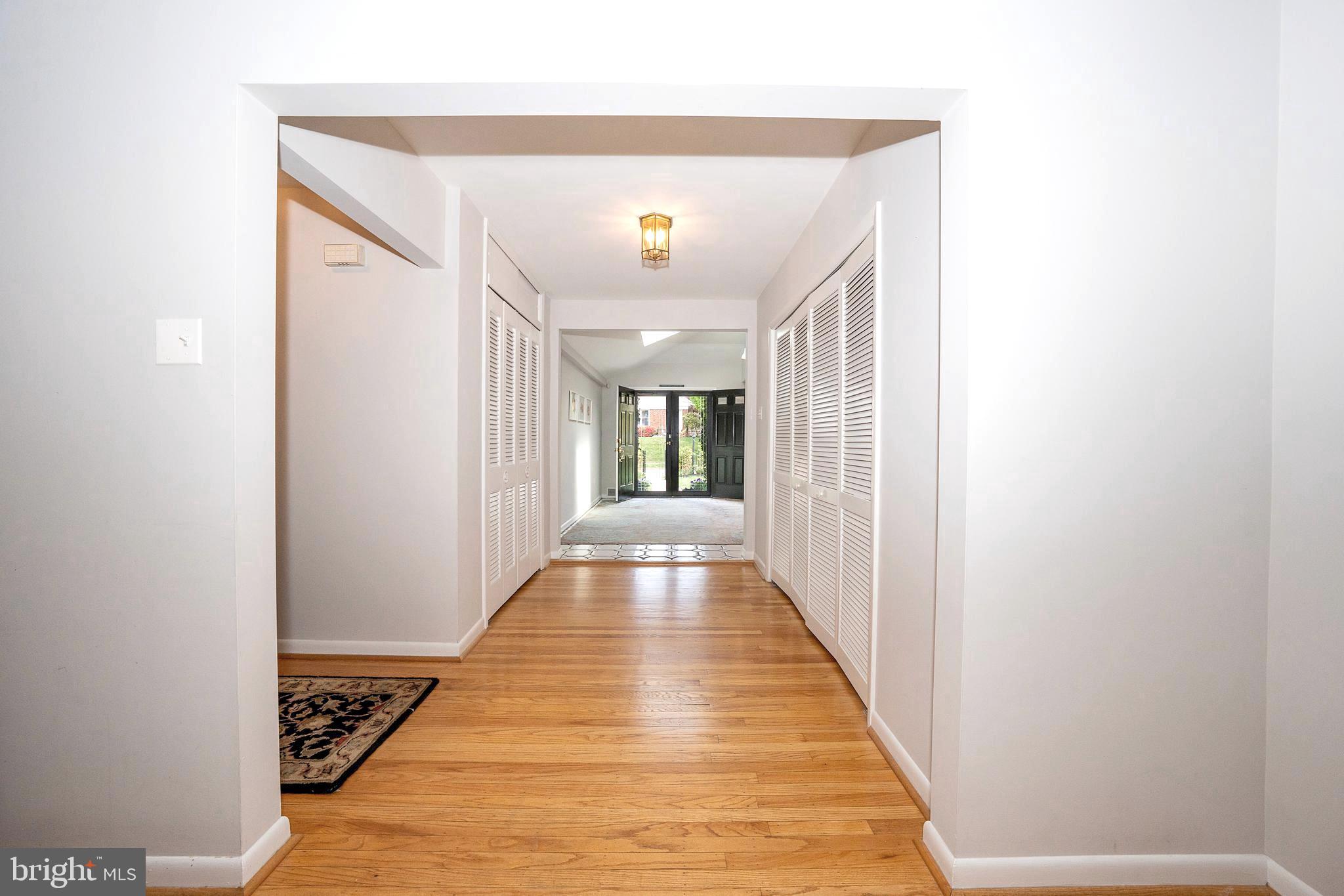 COLLEGE PARK - Residential