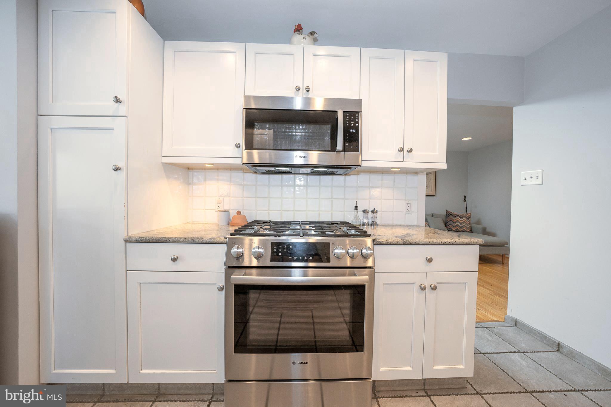 COLLEGE PARK - Residential