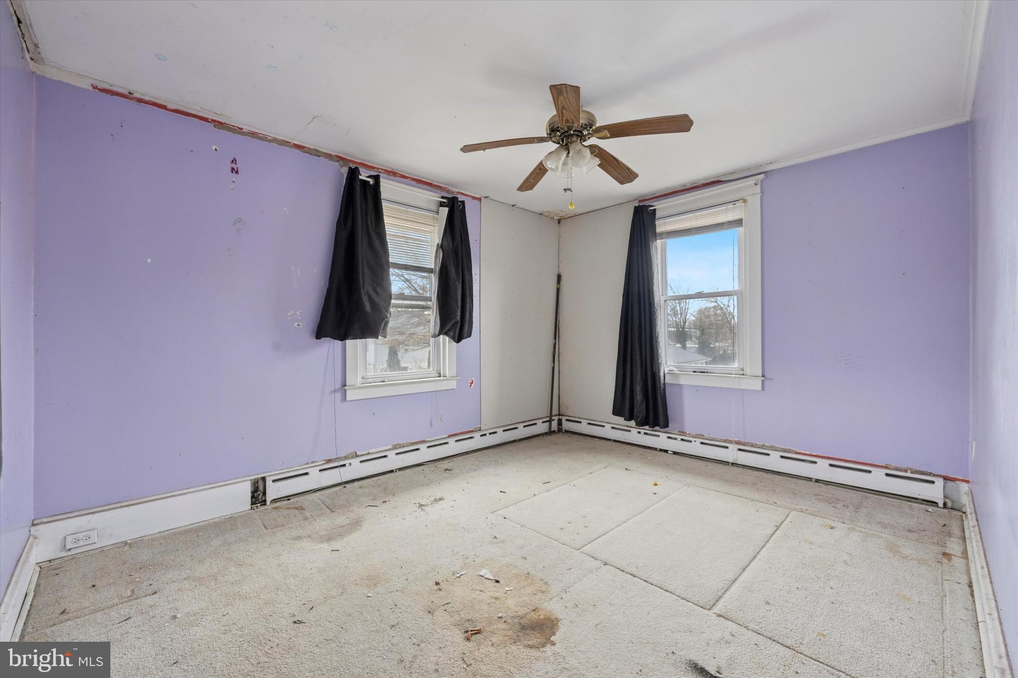 LAWNDALE - Residential