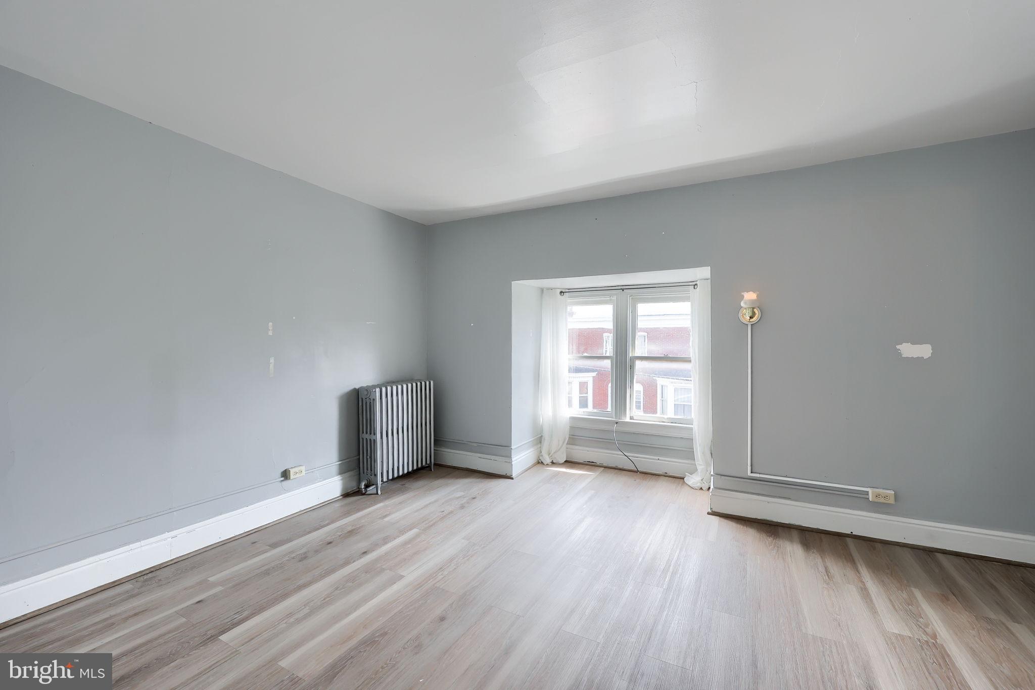 WEST END - Residential