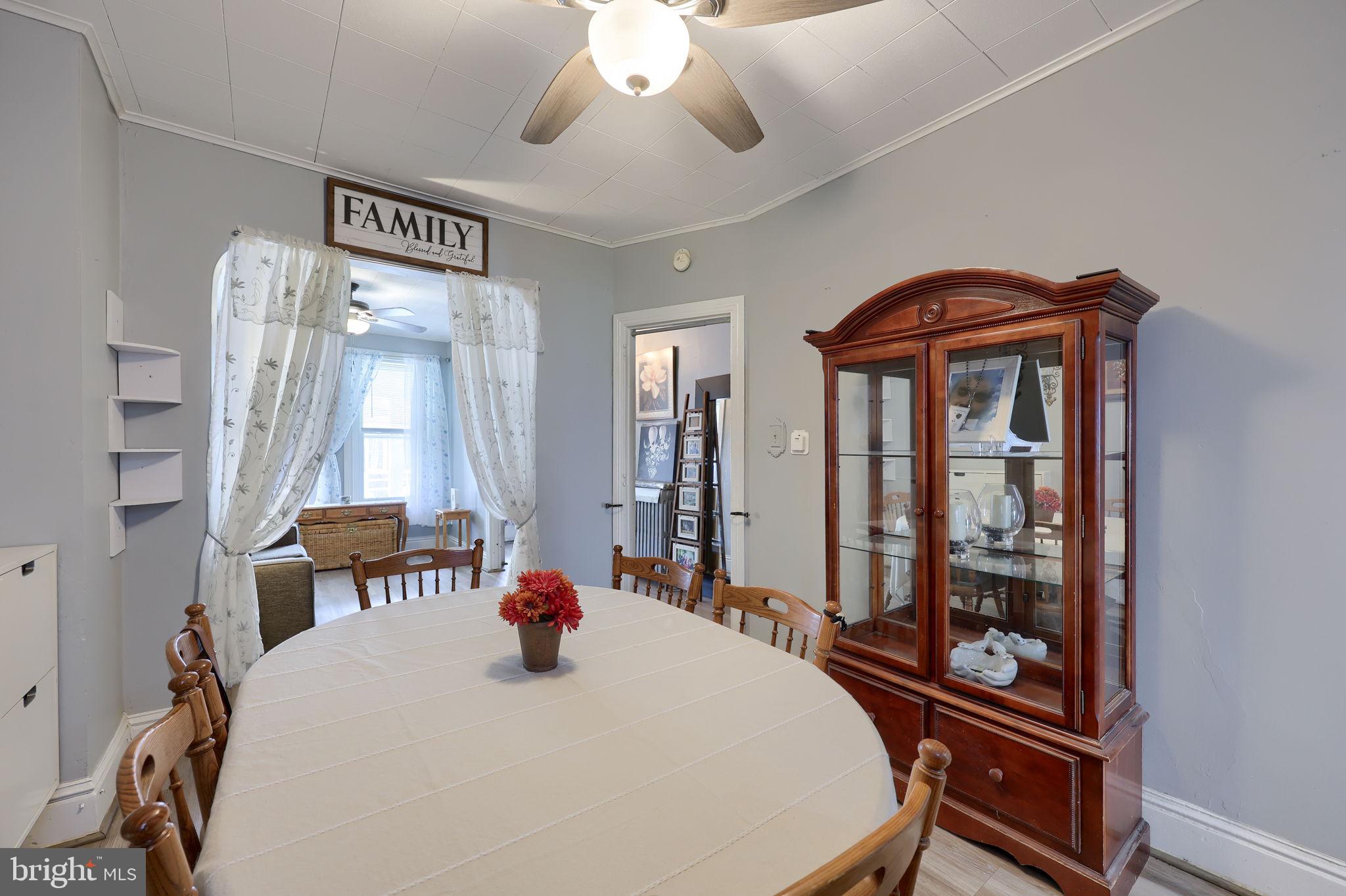 WEST END - Residential