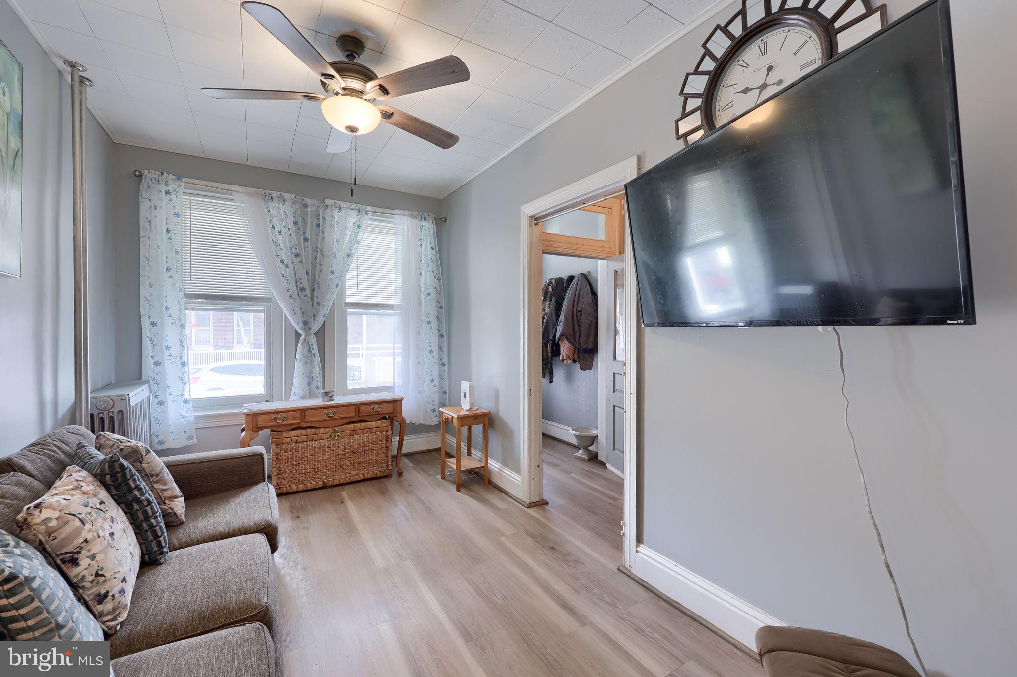 WEST END - Residential