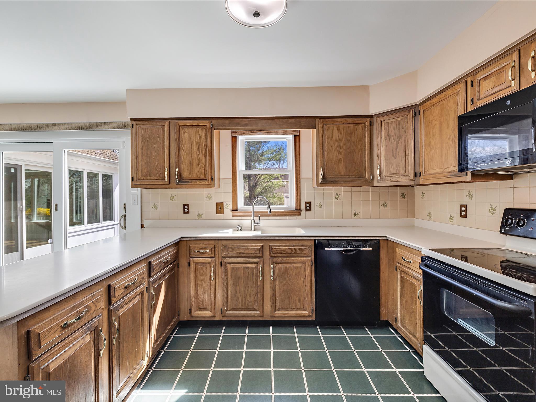 SHIPLEYS CHOICE - Residential