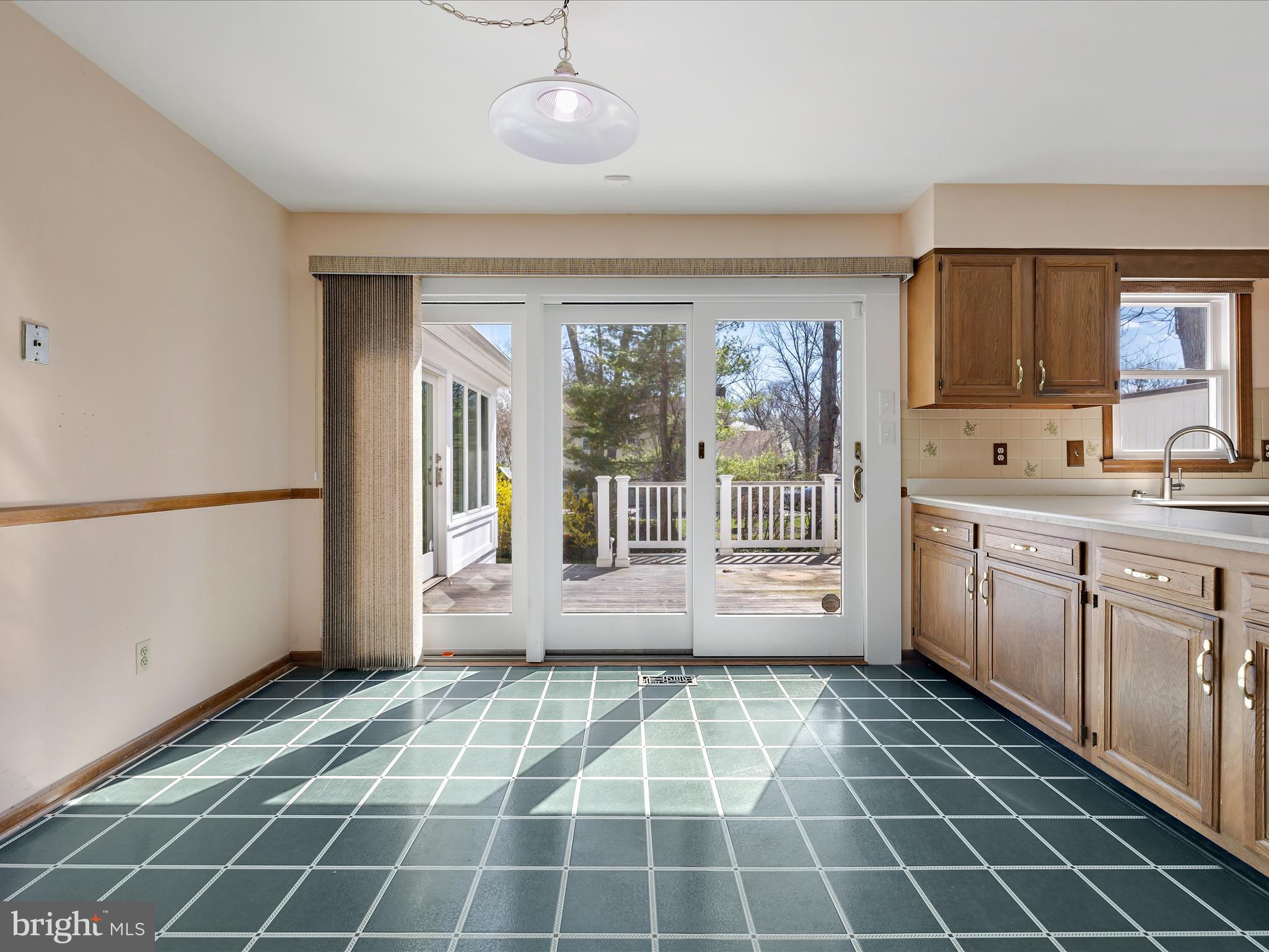 SHIPLEYS CHOICE - Residential