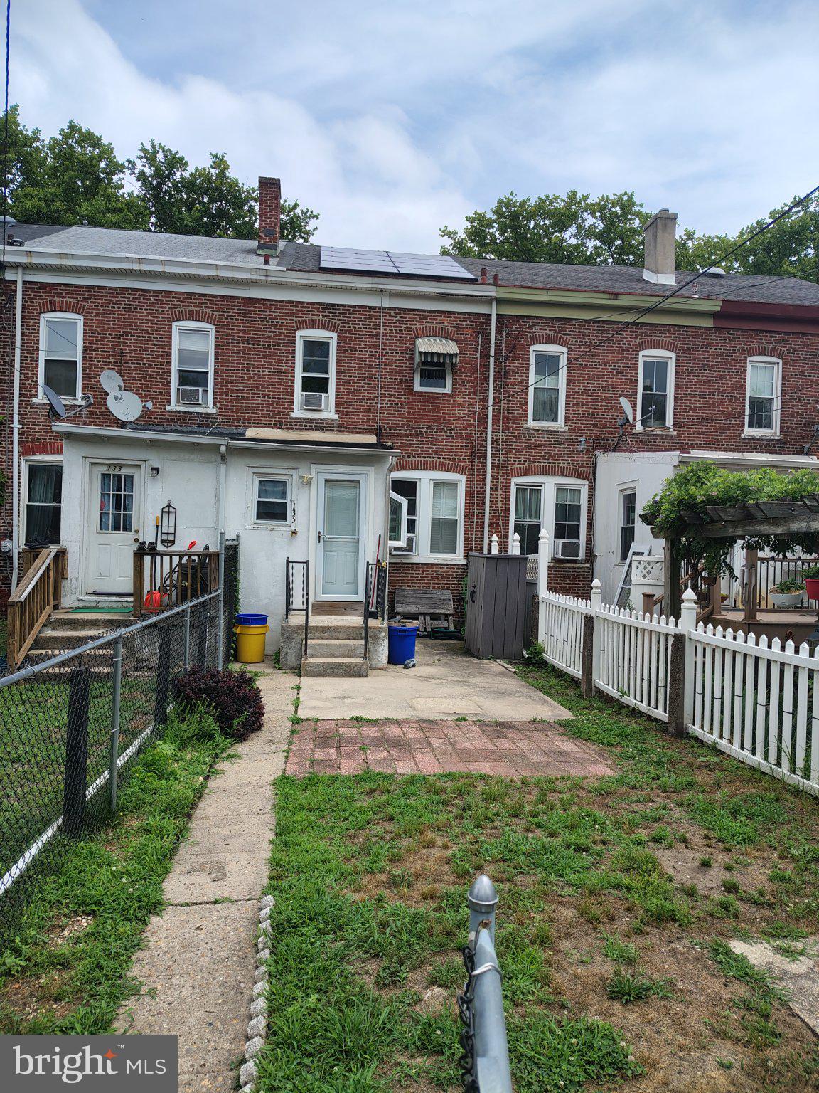 135 2ND AVENUE