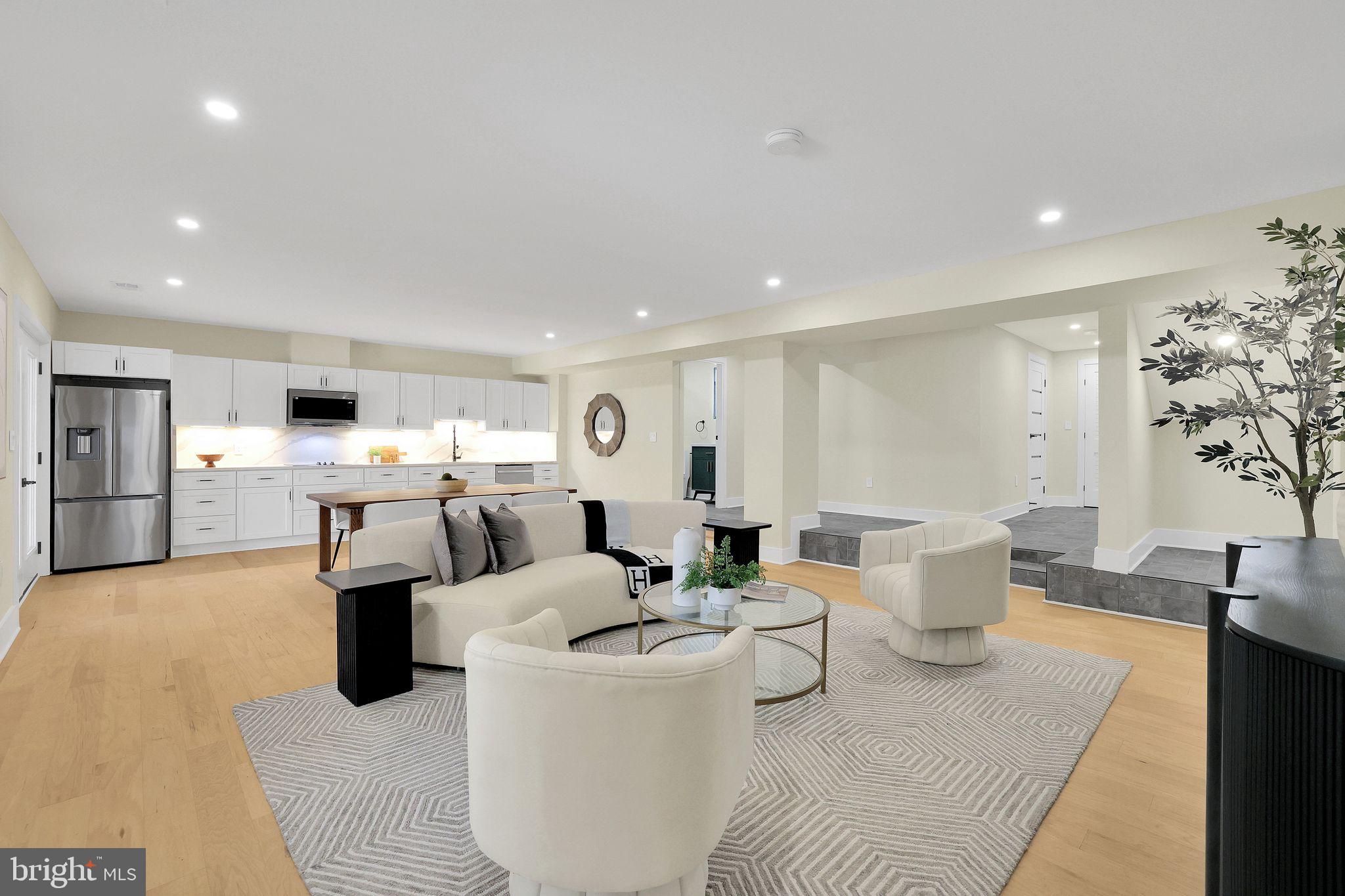 PINEHURST VILLAGE - Residential